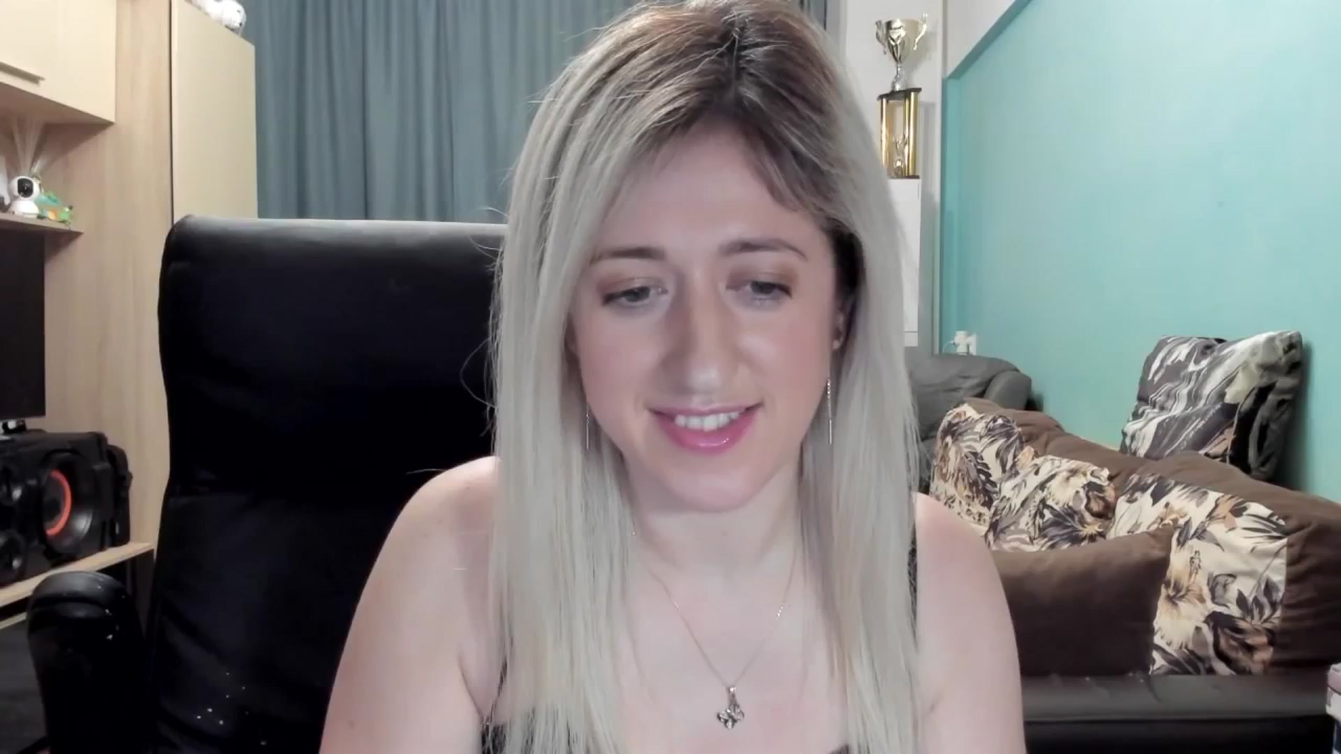 Gallery image thumbnail from SweetDelia_'s myfreecams stream on, 03/02/2026, 03:59 image 19 of 20