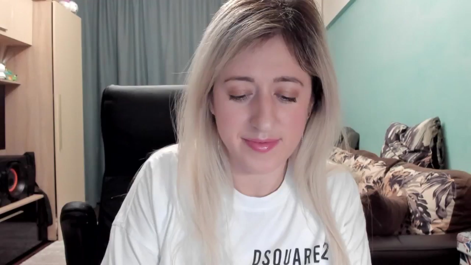 Gallery image thumbnail from SweetDelia_'s myfreecams stream on, 03/02/2026, 23:56 image 1 of 20