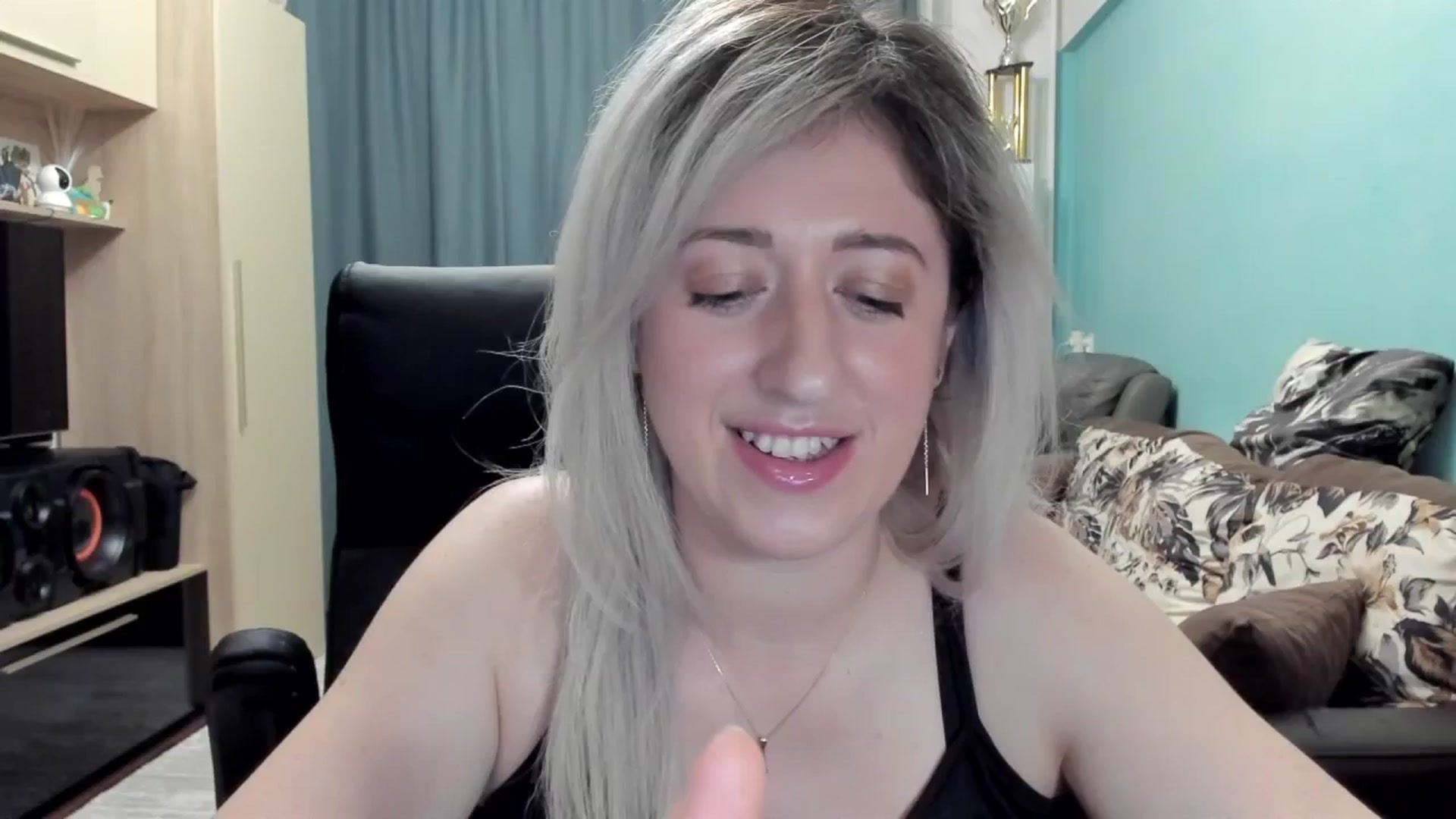 Gallery image thumbnail from SweetDelia_'s myfreecams stream on, 03/08/2026, 23:54 image 9 of 20
