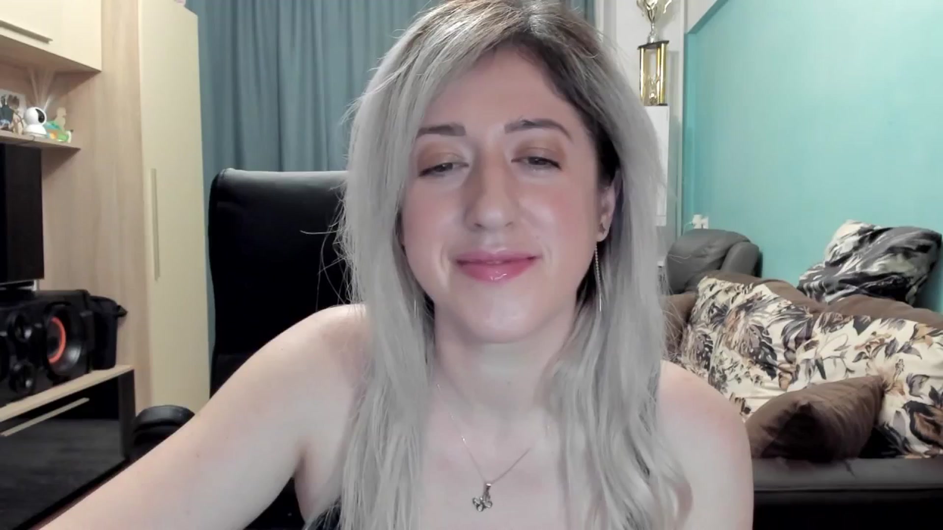 Gallery image thumbnail from SweetDelia_'s myfreecams stream on, 03/08/2026, 23:54 image 19 of 20