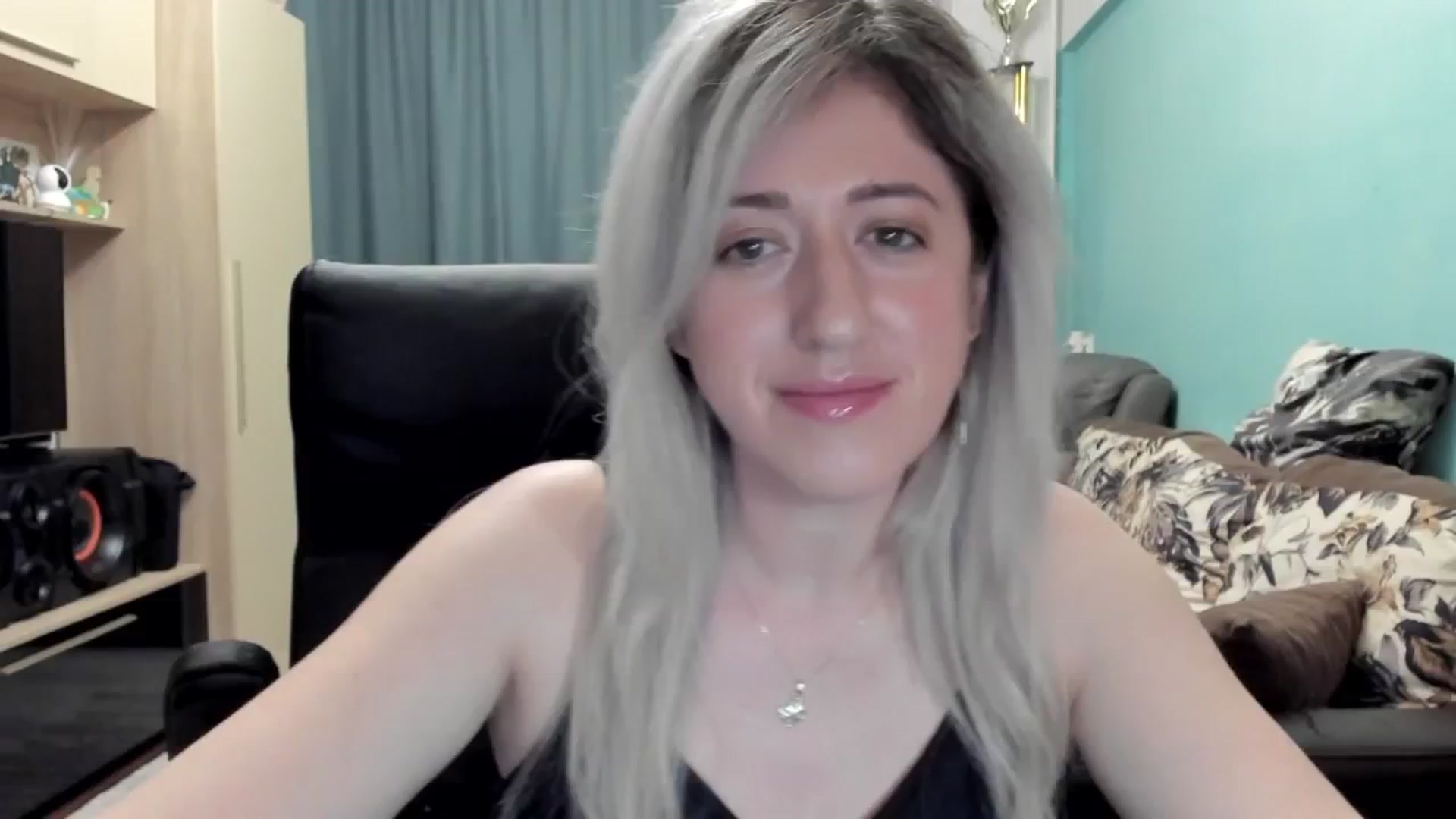 Gallery image thumbnail from SweetDelia_'s myfreecams stream on, 03/08/2026, 23:54 image 17 of 20