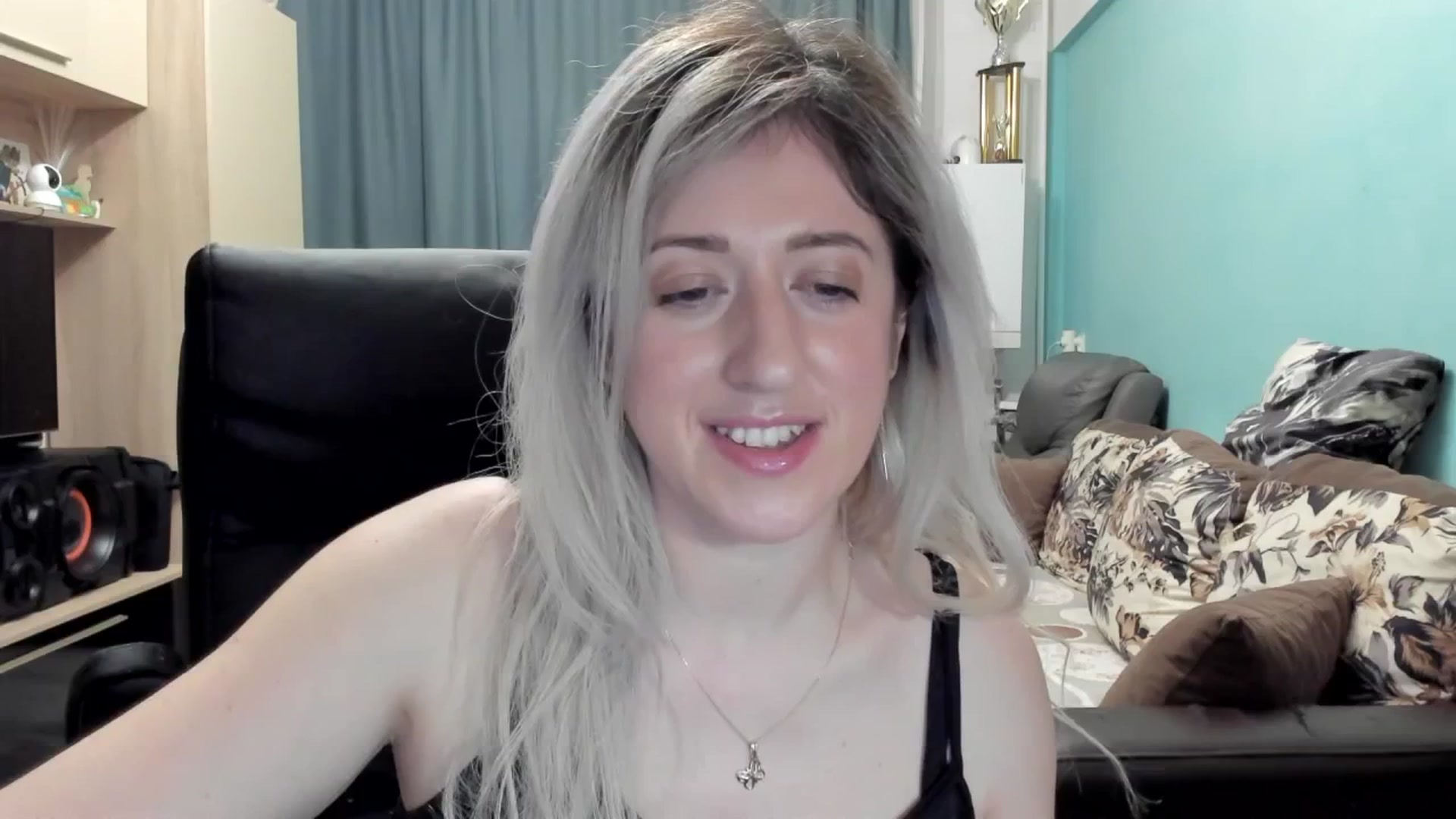 Gallery image thumbnail from SweetDelia_'s myfreecams stream on, 03/09/2026, 02:36 image 18 of 20