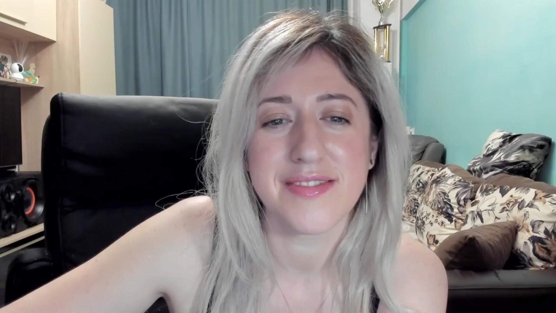 Gallery image thumbnail from SweetDelia_'s myfreecams stream on, 03/09/2026, 02:36 image 4 of 20