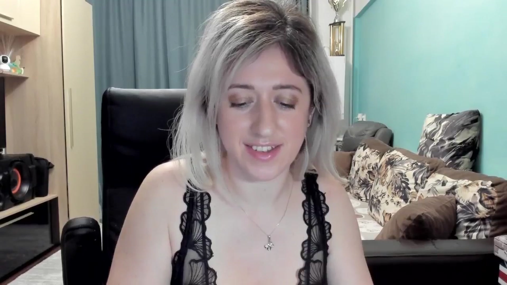 Gallery image thumbnail from SweetDelia_'s myfreecams stream on, 03/10/2026, 03:45 image 12 of 20