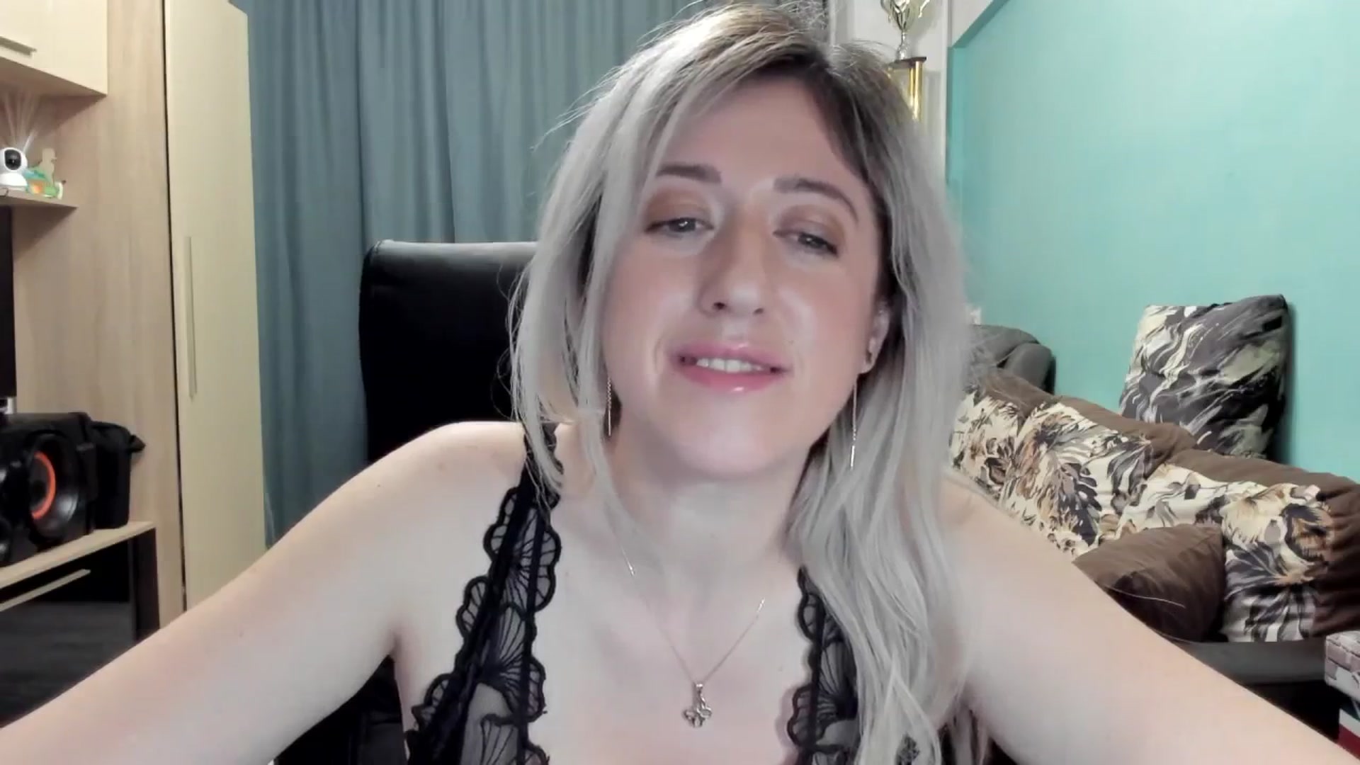Gallery image thumbnail from SweetDelia_'s myfreecams stream on, 03/10/2026, 03:45 image 9 of 20