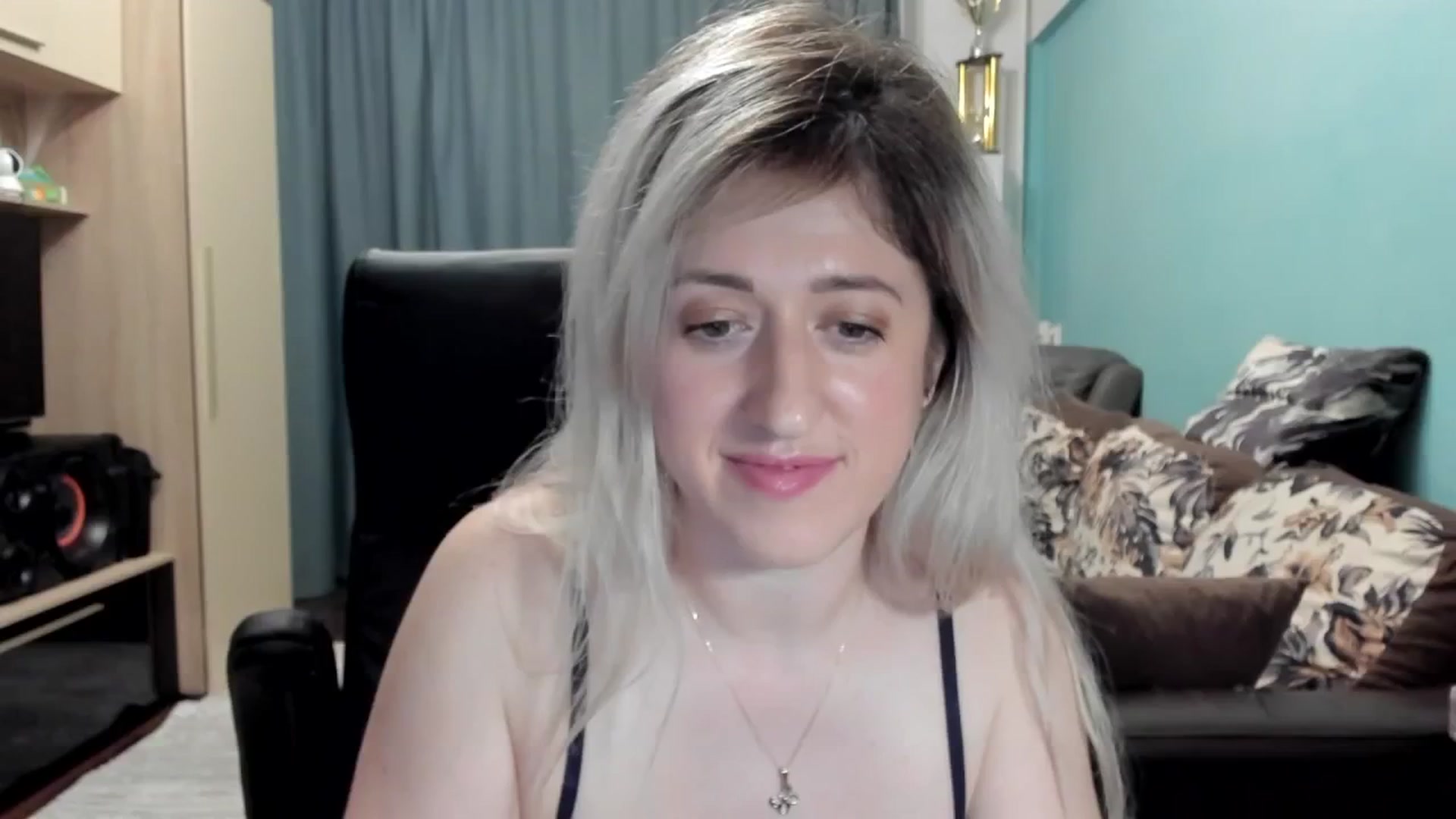 Gallery image thumbnail from SweetDelia_'s myfreecams stream on, 03/12/2026, 02:19 image 2 of 20