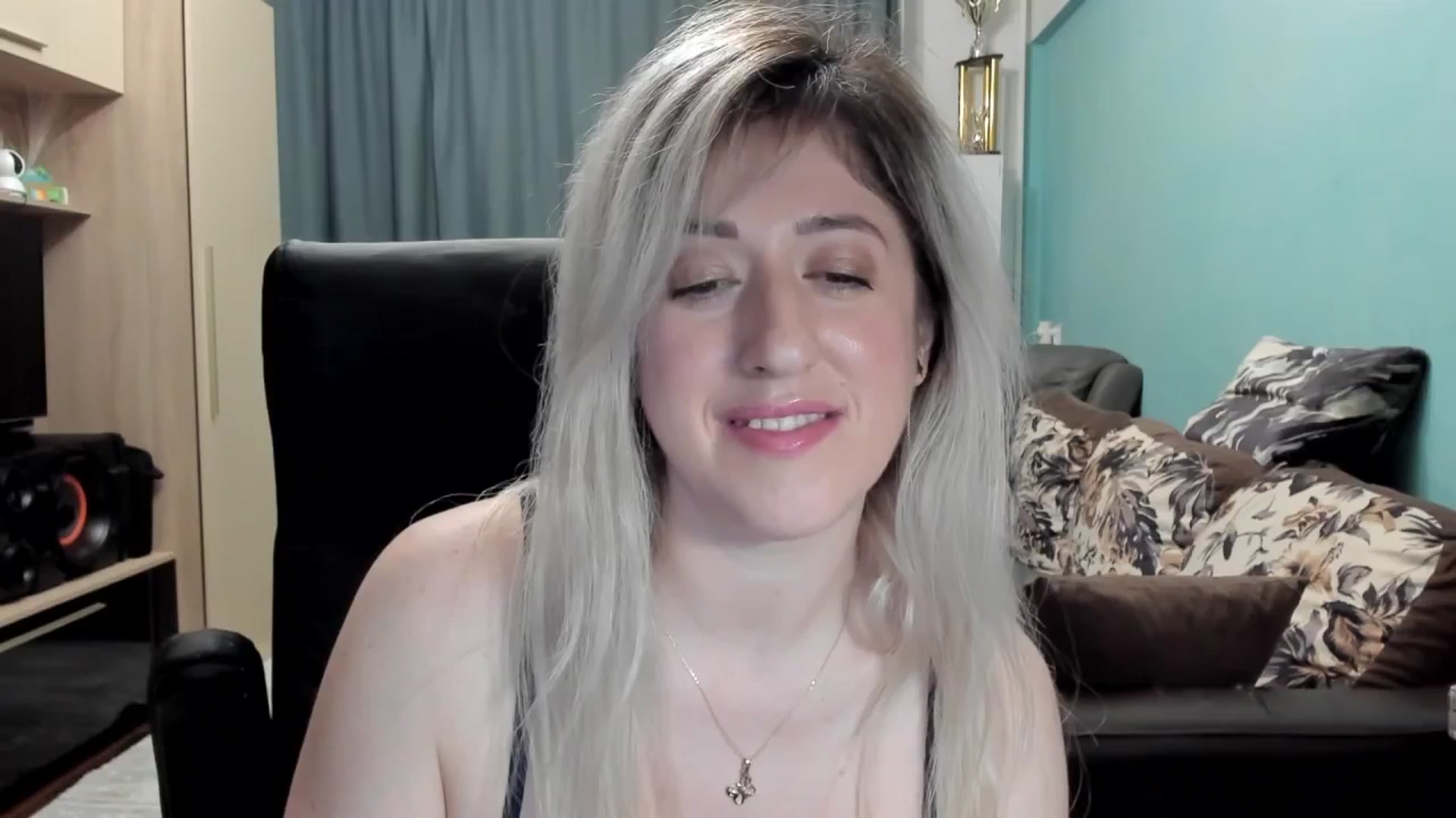 Gallery image thumbnail from SweetDelia_'s myfreecams stream on, 03/12/2026, 02:19 image 19 of 20