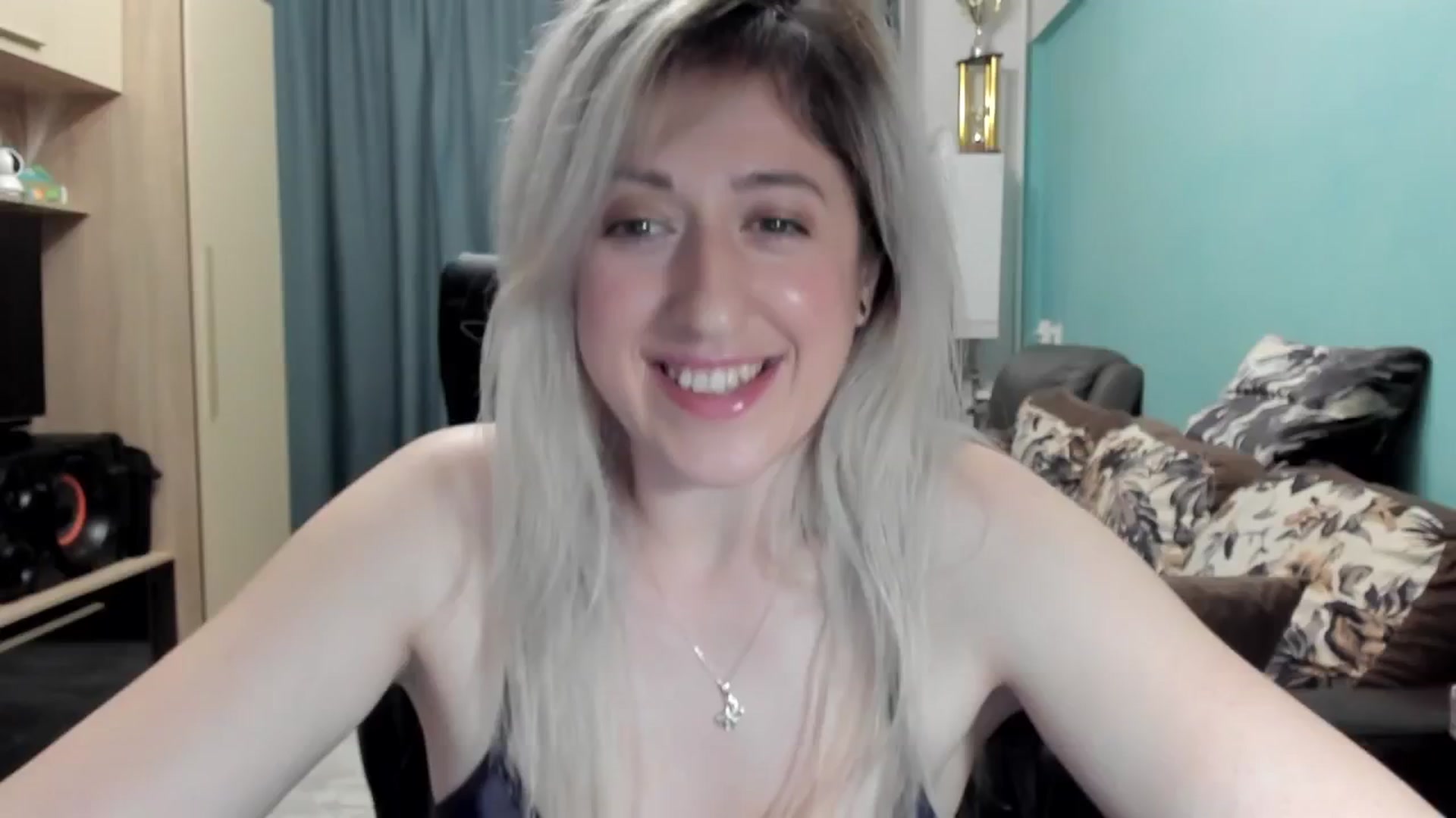 Gallery image thumbnail from SweetDelia_'s myfreecams stream on, 03/12/2026, 02:19 image 8 of 20
