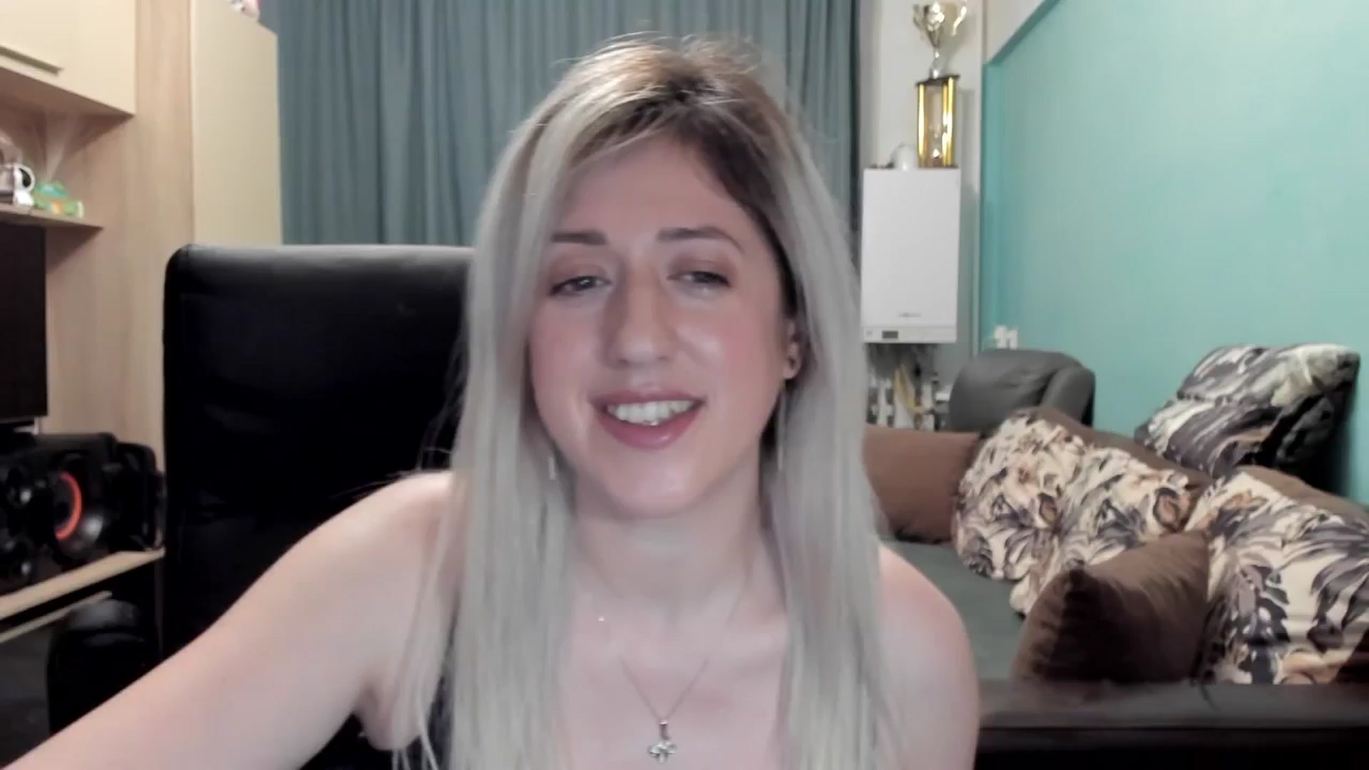 Gallery image thumbnail from SweetDelia_'s myfreecams stream on, 03/13/2026, 01:34 image 13 of 20