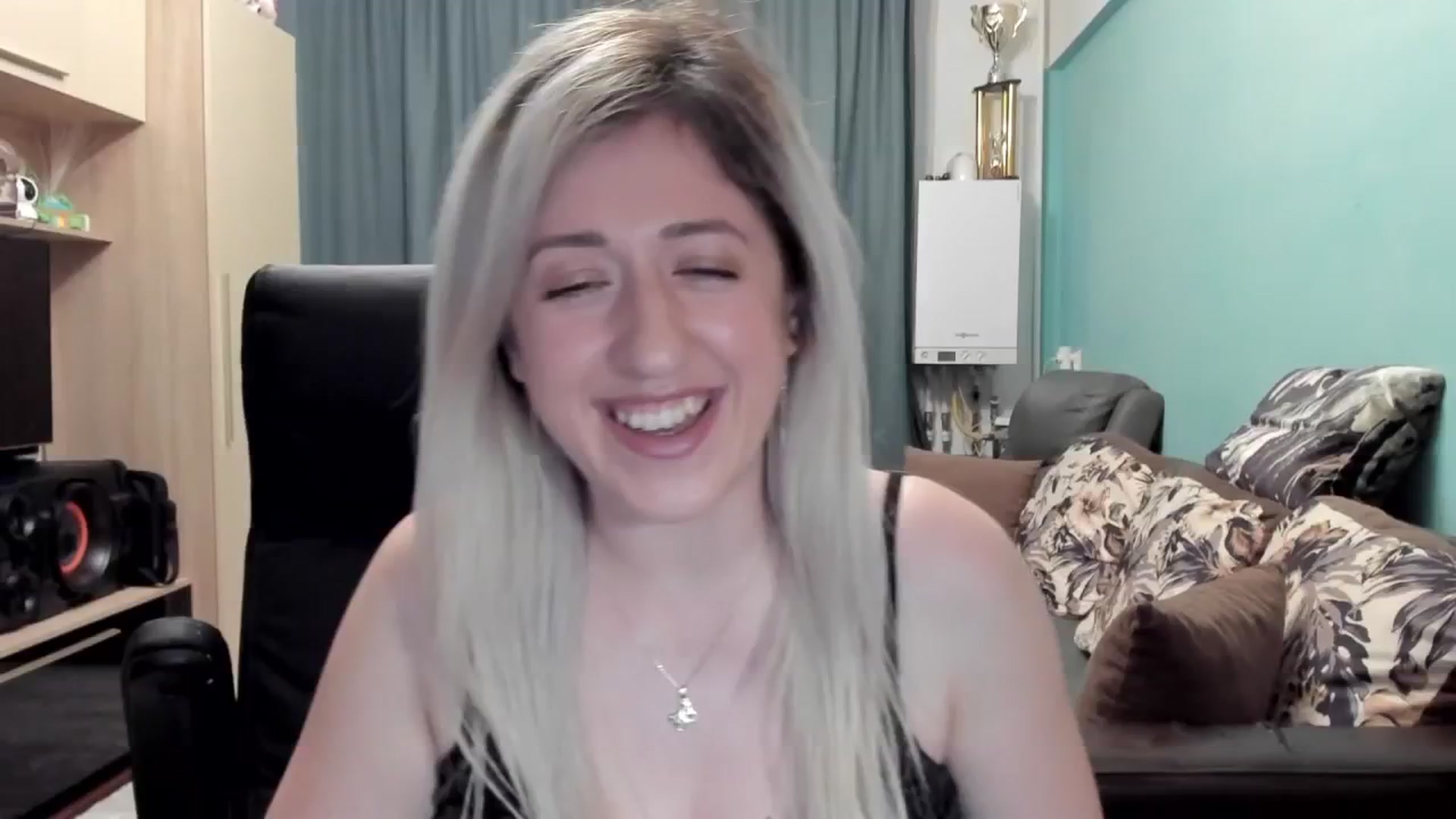 Gallery image thumbnail from SweetDelia_'s myfreecams stream on, 03/13/2026, 01:34 image 1 of 20