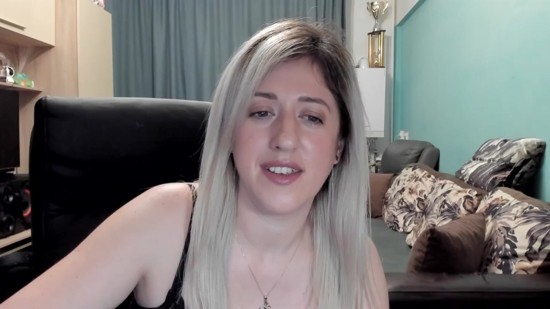 Gallery image thumbnail from SweetDelia_'s myfreecams stream on, 03/13/2026, 01:34 image 6 of 20