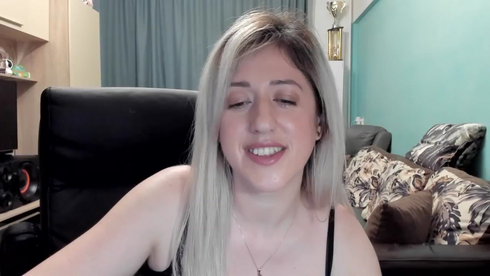 Gallery image thumbnail from SweetDelia_'s myfreecams stream on, 03/13/2026, 01:34 image 19 of 20