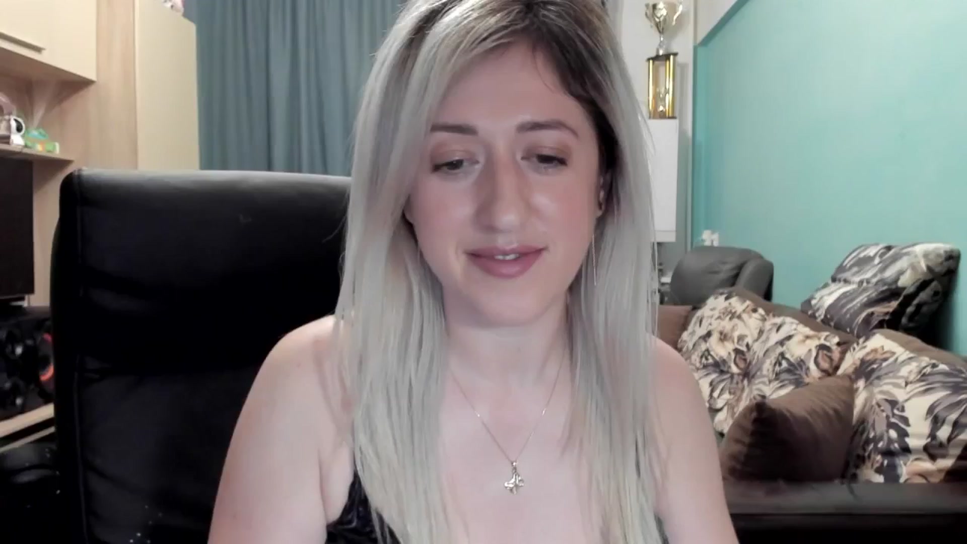 Gallery image thumbnail from SweetDelia_'s myfreecams stream on, 03/13/2026, 01:34 image 3 of 20