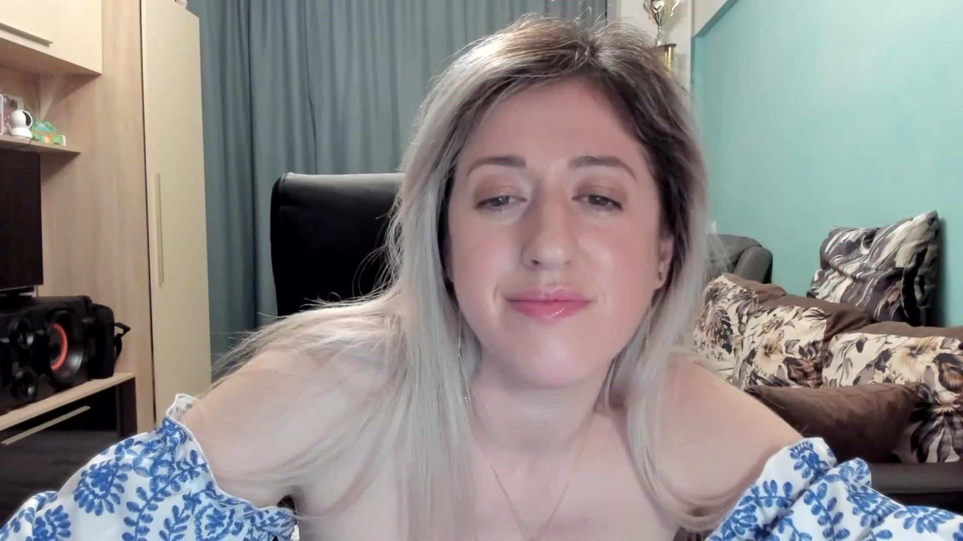 Gallery image thumbnail from SweetDelia_'s myfreecams stream on, 03/15/2026, 02:37 image 14 of 20