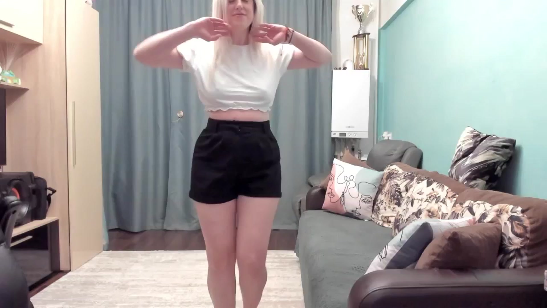 Gallery image thumbnail from SweetDelia_'s myfreecams stream on, 03/17/2026, 03:44 image 12 of 20