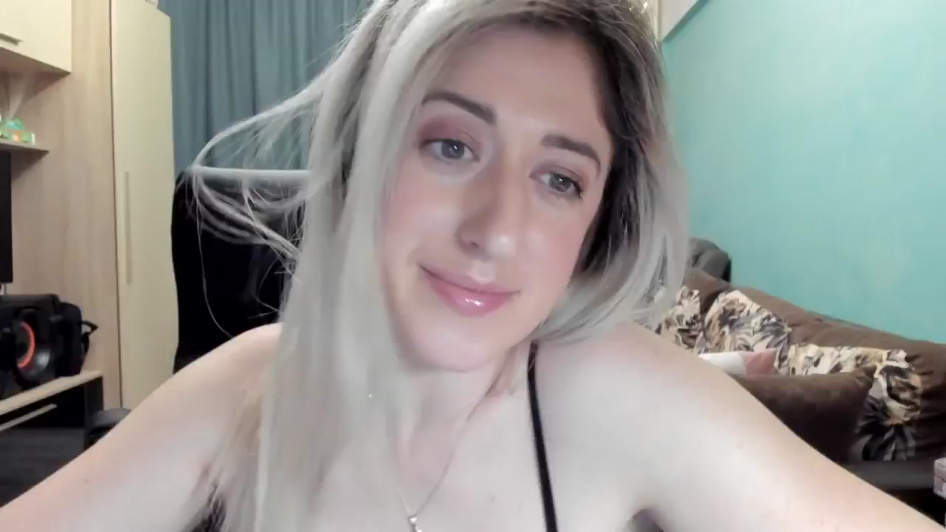 Gallery image thumbnail from SweetDelia_'s myfreecams stream on, 03/19/2026, 02:31 image 7 of 20