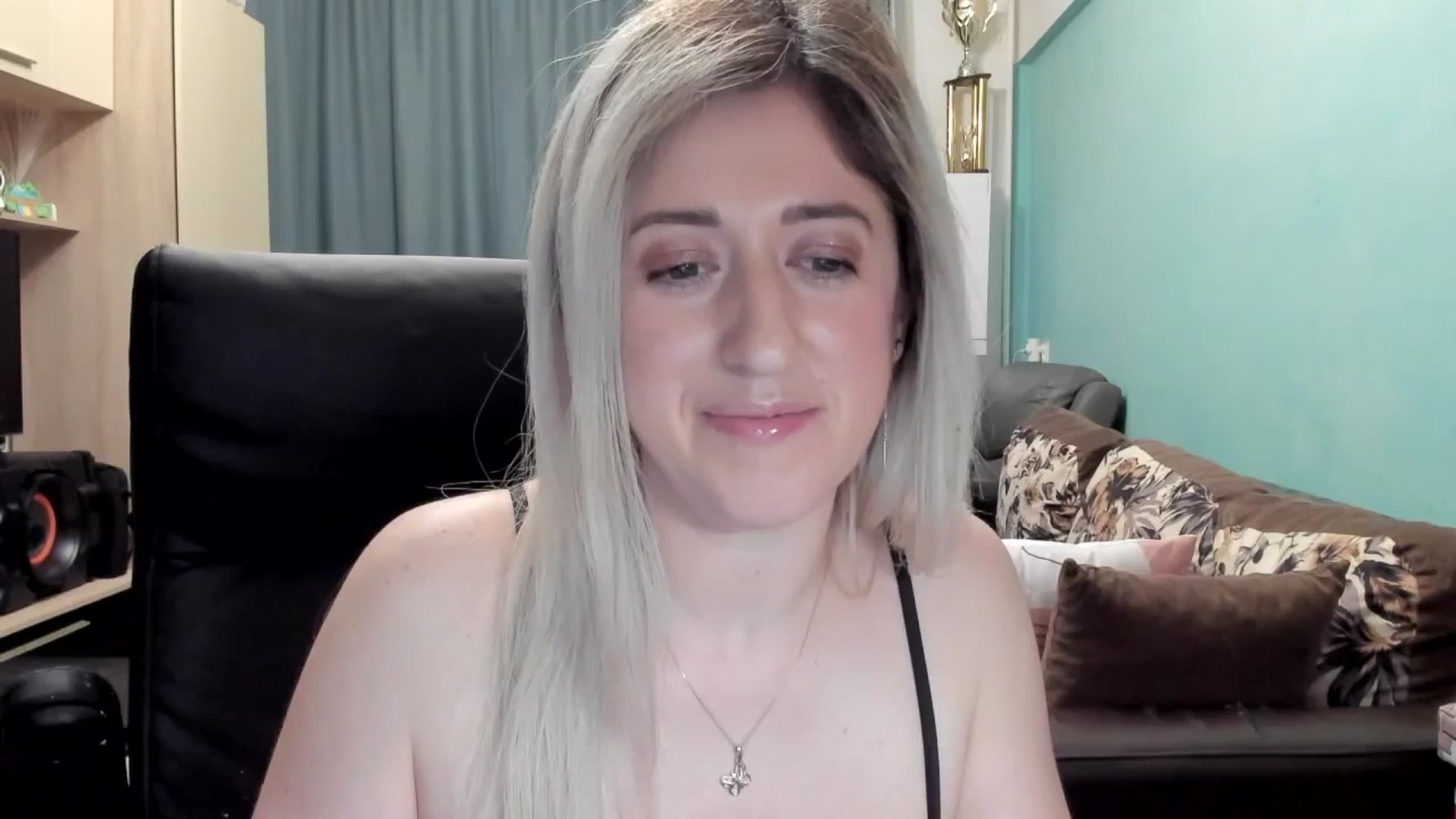 Gallery image thumbnail from SweetDelia_'s myfreecams stream on, 03/19/2026, 02:31 image 20 of 20