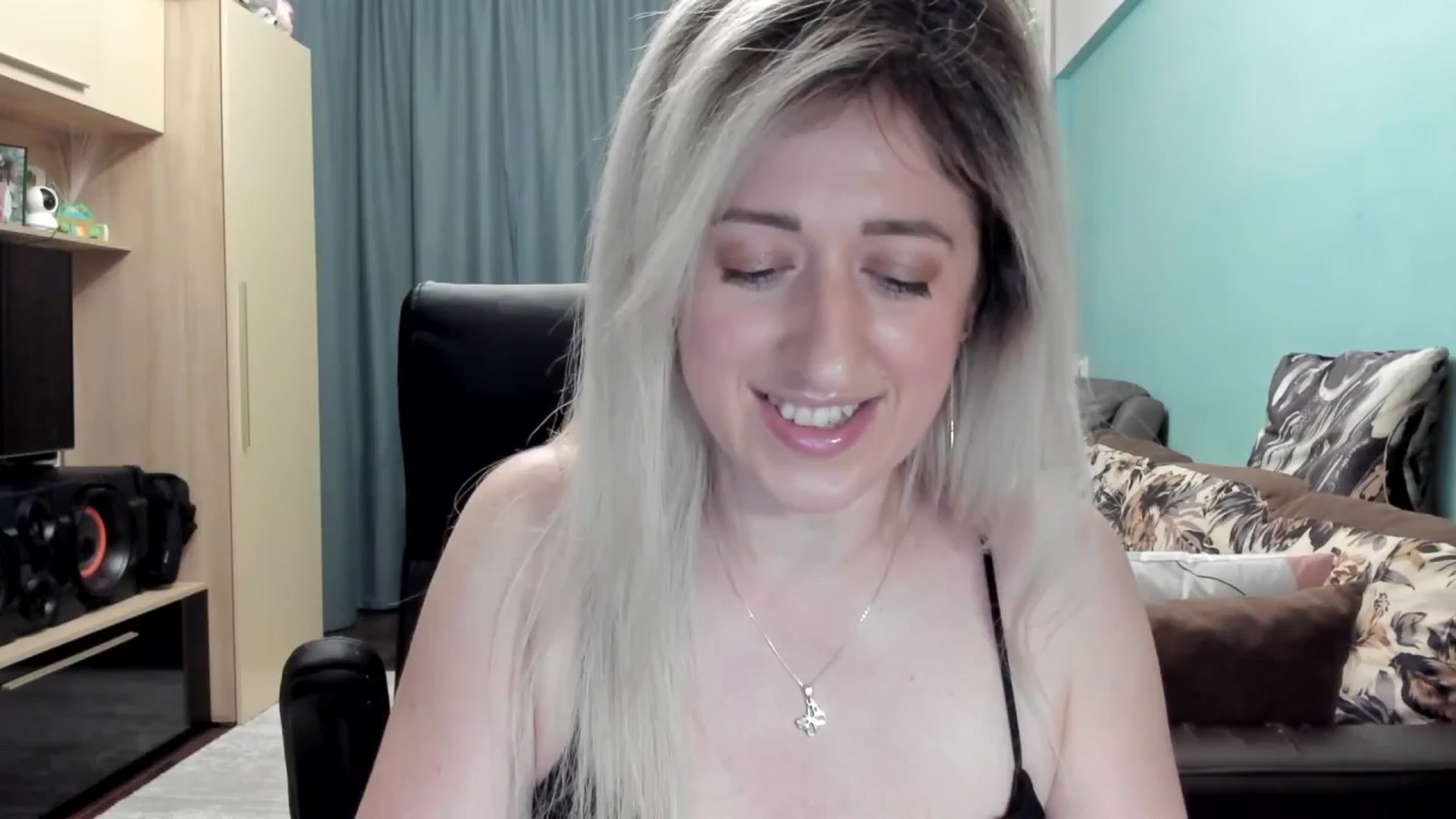 Gallery image thumbnail from SweetDelia_'s myfreecams stream on, 03/21/2026, 02:26 image 20 of 20