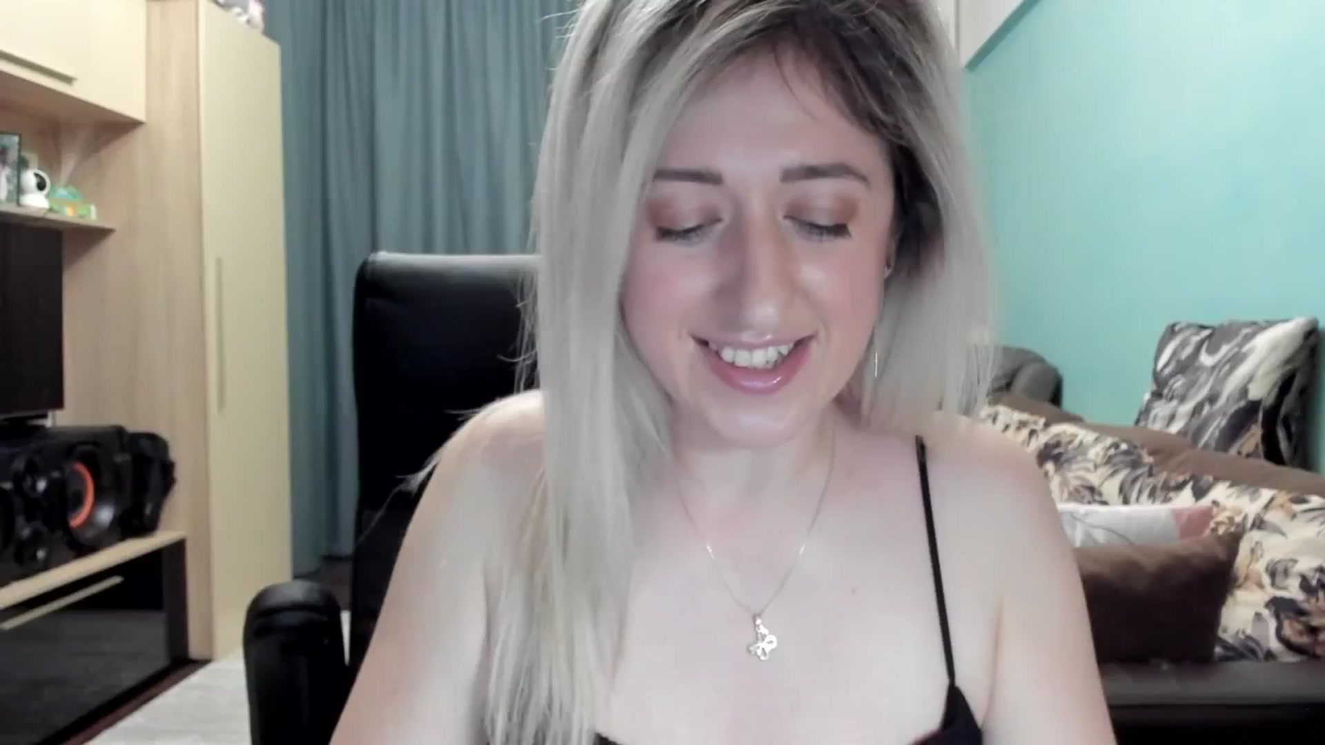 Gallery image thumbnail from SweetDelia_'s myfreecams stream on, 03/21/2026, 02:26 image 1 of 20