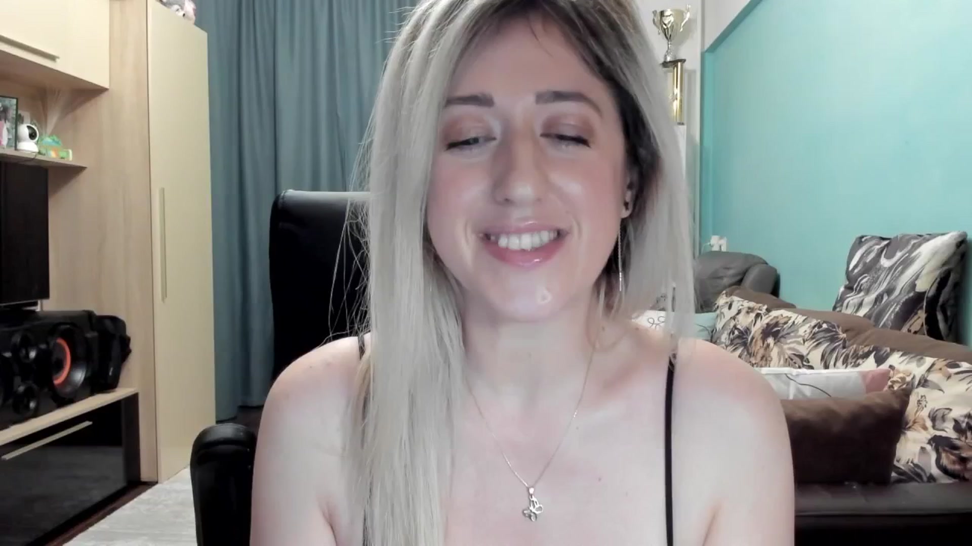 Gallery image thumbnail from SweetDelia_'s myfreecams stream on, 03/21/2026, 02:26 image 14 of 20