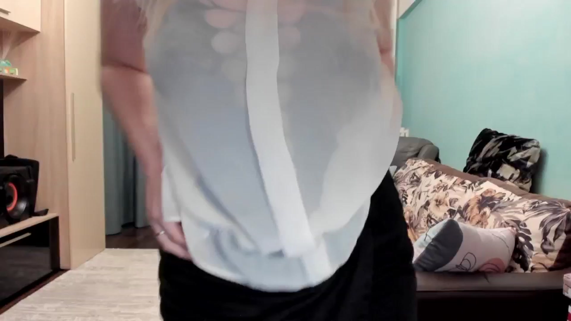 Gallery image thumbnail from SweetDelia_'s myfreecams stream on, 03/23/2026, 01:45 image 8 of 20