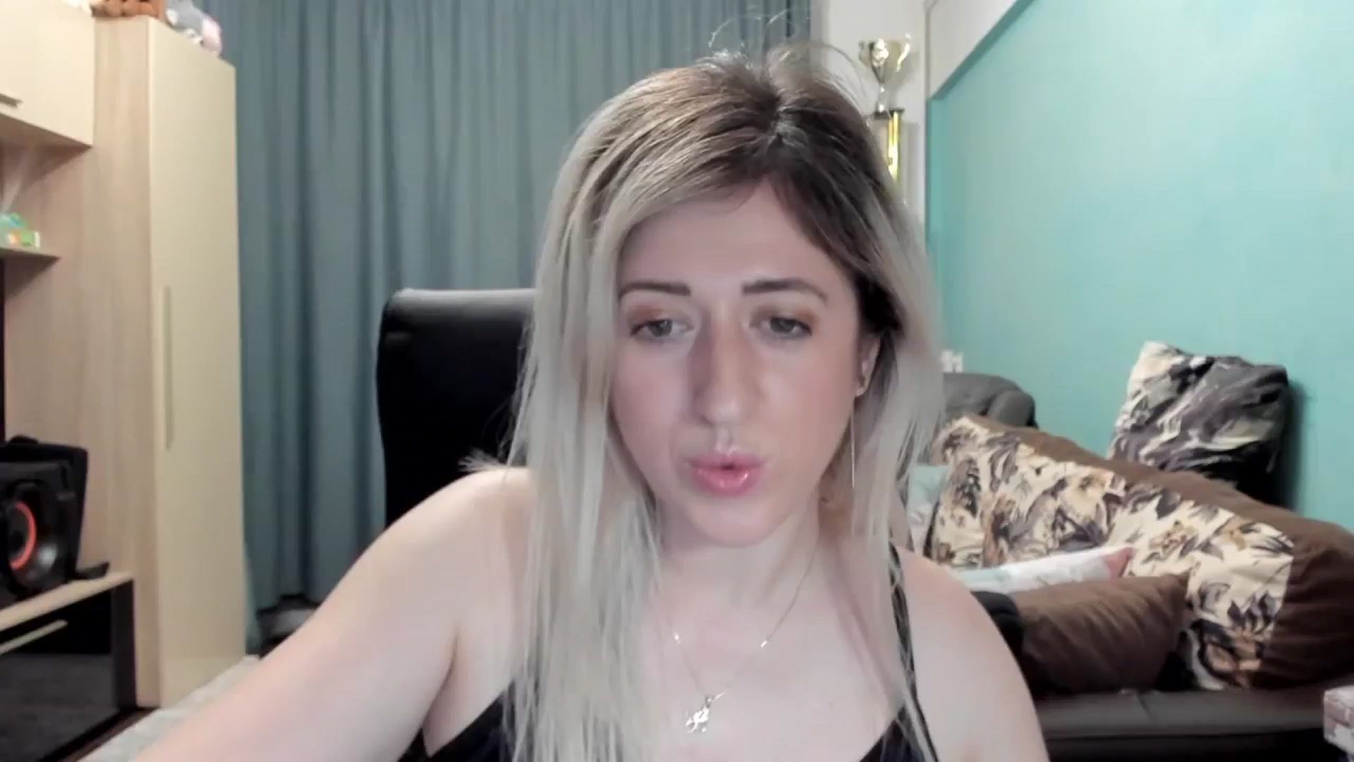 Gallery image thumbnail from SweetDelia_'s myfreecams stream on, 03/24/2026, 01:31 image 20 of 20