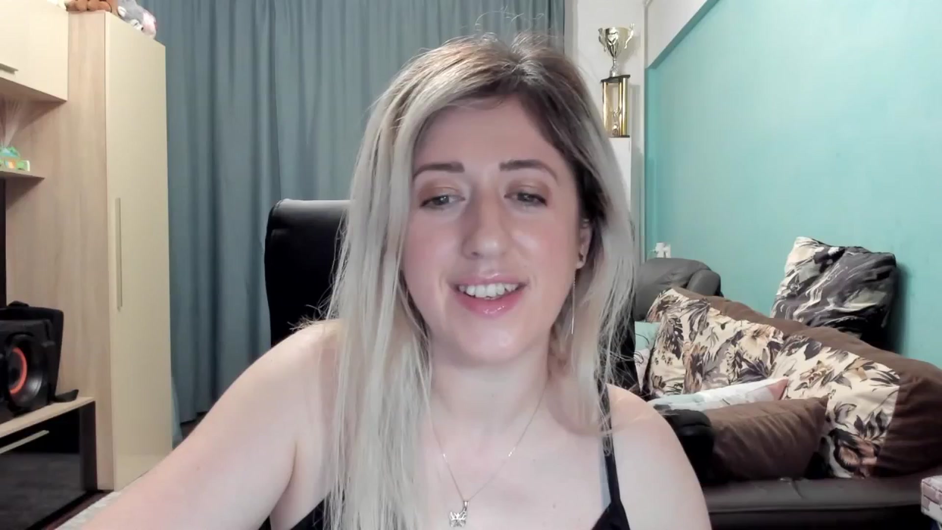 Gallery image thumbnail from SweetDelia_'s myfreecams stream on, 03/24/2026, 01:31 image 19 of 20