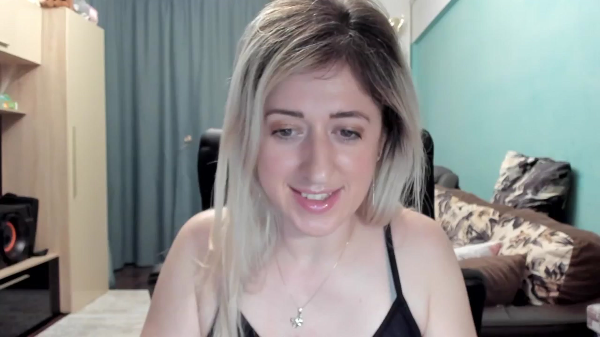 Gallery image thumbnail from SweetDelia_'s myfreecams stream on, 03/24/2026, 01:31 image 10 of 20