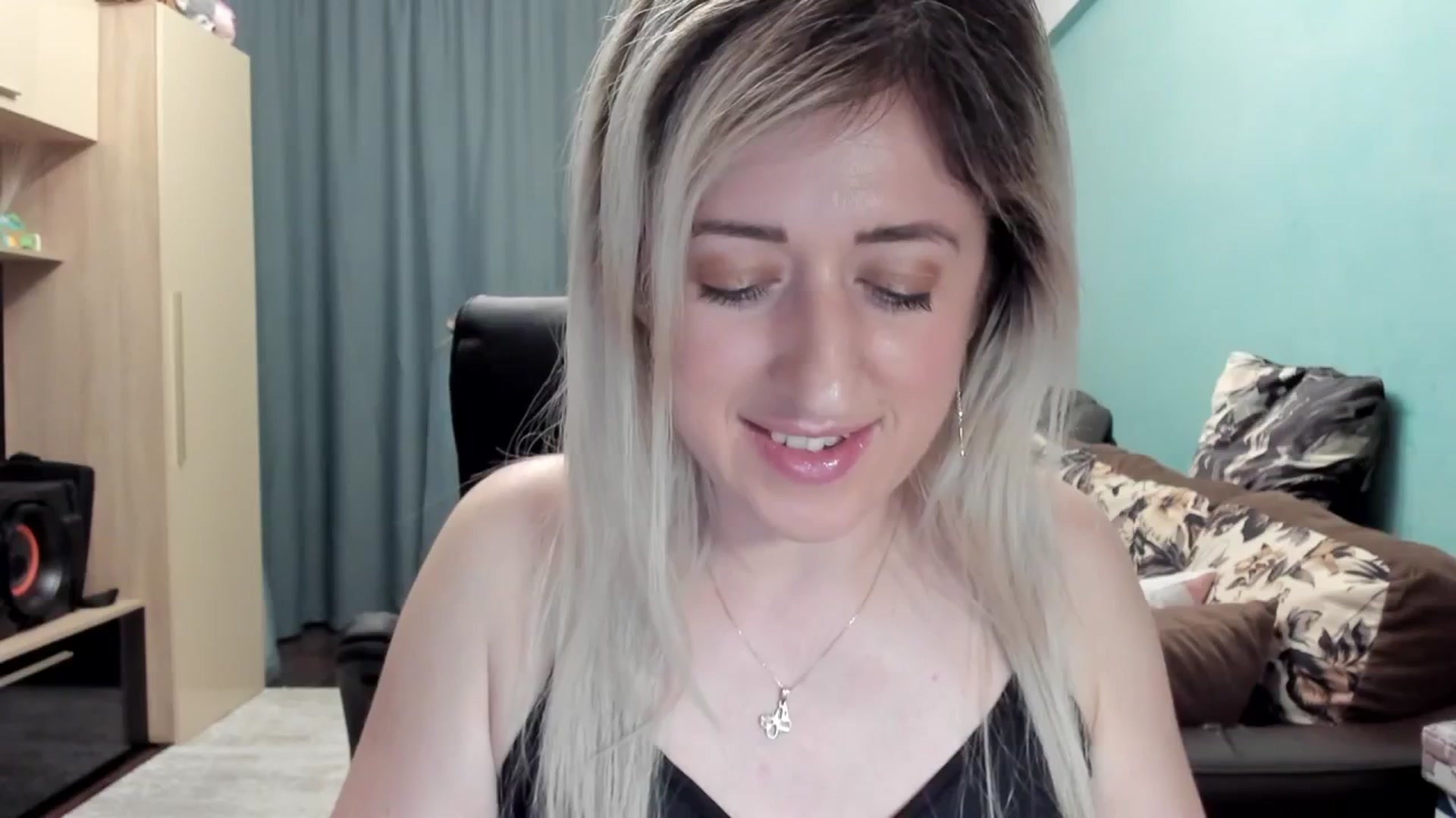 Gallery image thumbnail from SweetDelia_'s myfreecams stream on, 03/24/2026, 02:51 image 17 of 20