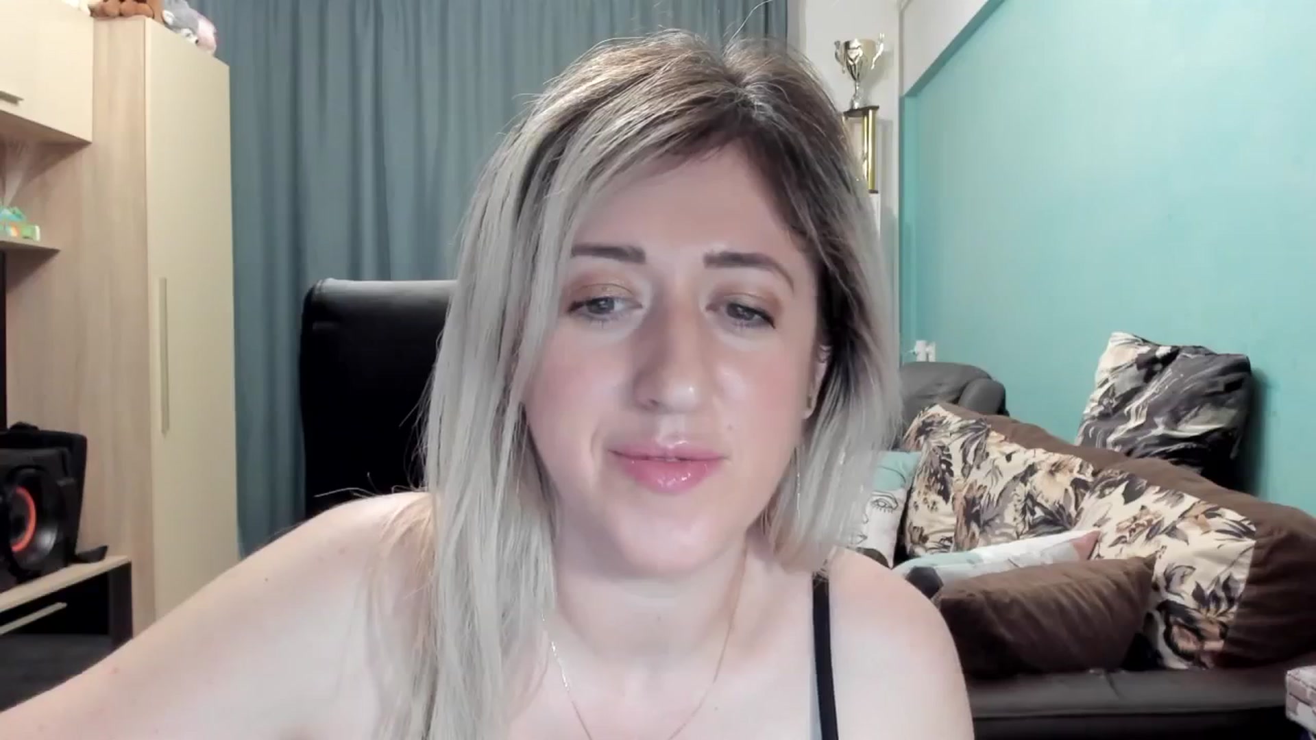 Gallery image thumbnail from SweetDelia_'s myfreecams stream on, 03/24/2026, 02:51 image 5 of 20