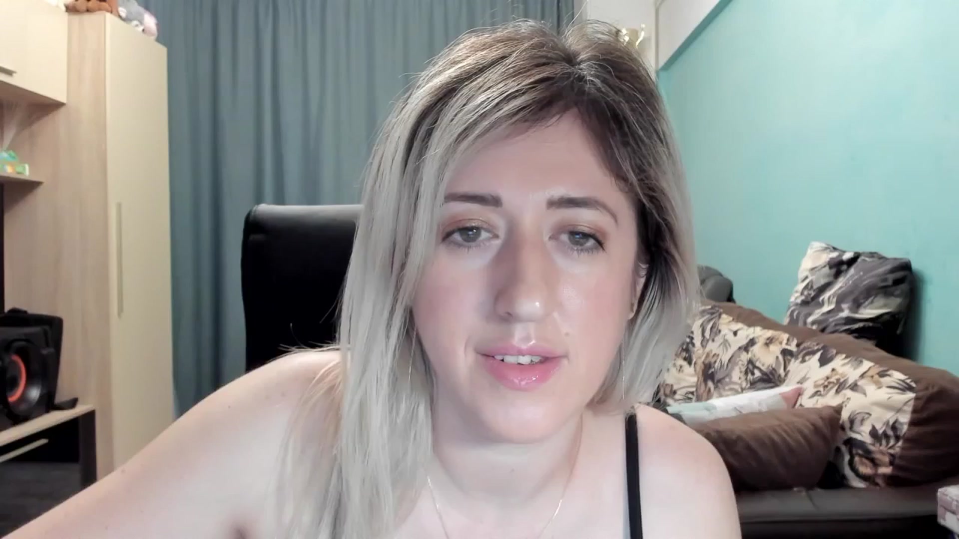 Gallery image thumbnail from SweetDelia_'s myfreecams stream on, 03/24/2026, 02:51 image 4 of 20