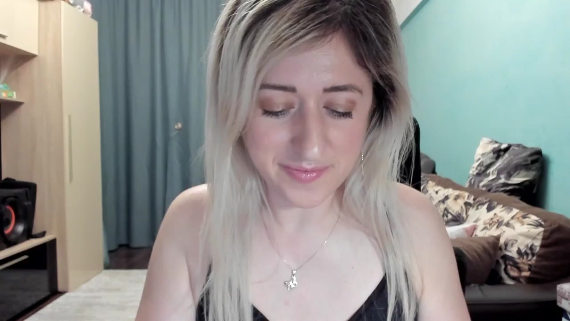 Gallery image thumbnail from SweetDelia_'s myfreecams stream on, 03/24/2026, 02:51 image 8 of 20