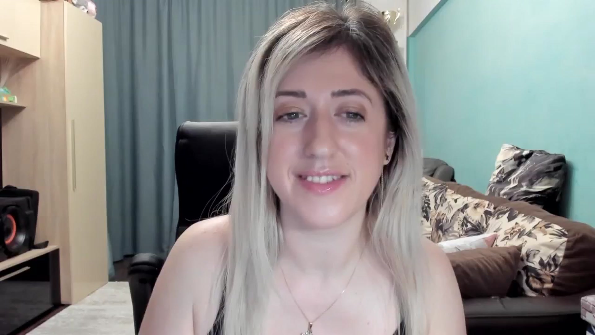 Gallery image thumbnail from SweetDelia_'s myfreecams stream on, 03/24/2026, 02:51 image 15 of 20