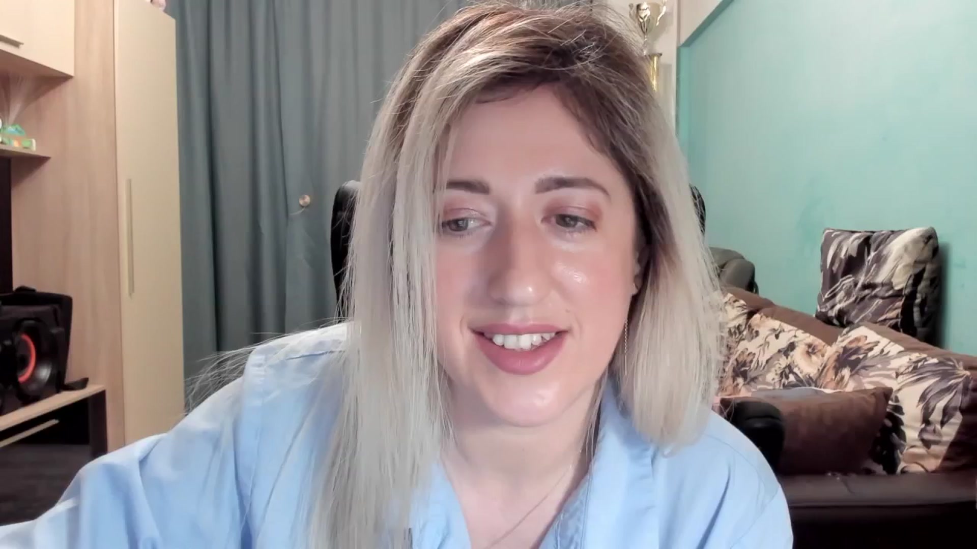Gallery image thumbnail from SweetDelia_'s myfreecams stream on, 03/25/2026, 01:22 image 15 of 20