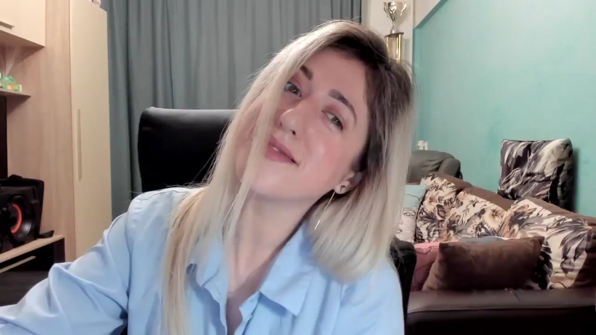 Gallery image thumbnail from SweetDelia_'s myfreecams stream on, 03/25/2026, 01:22 image 6 of 20
