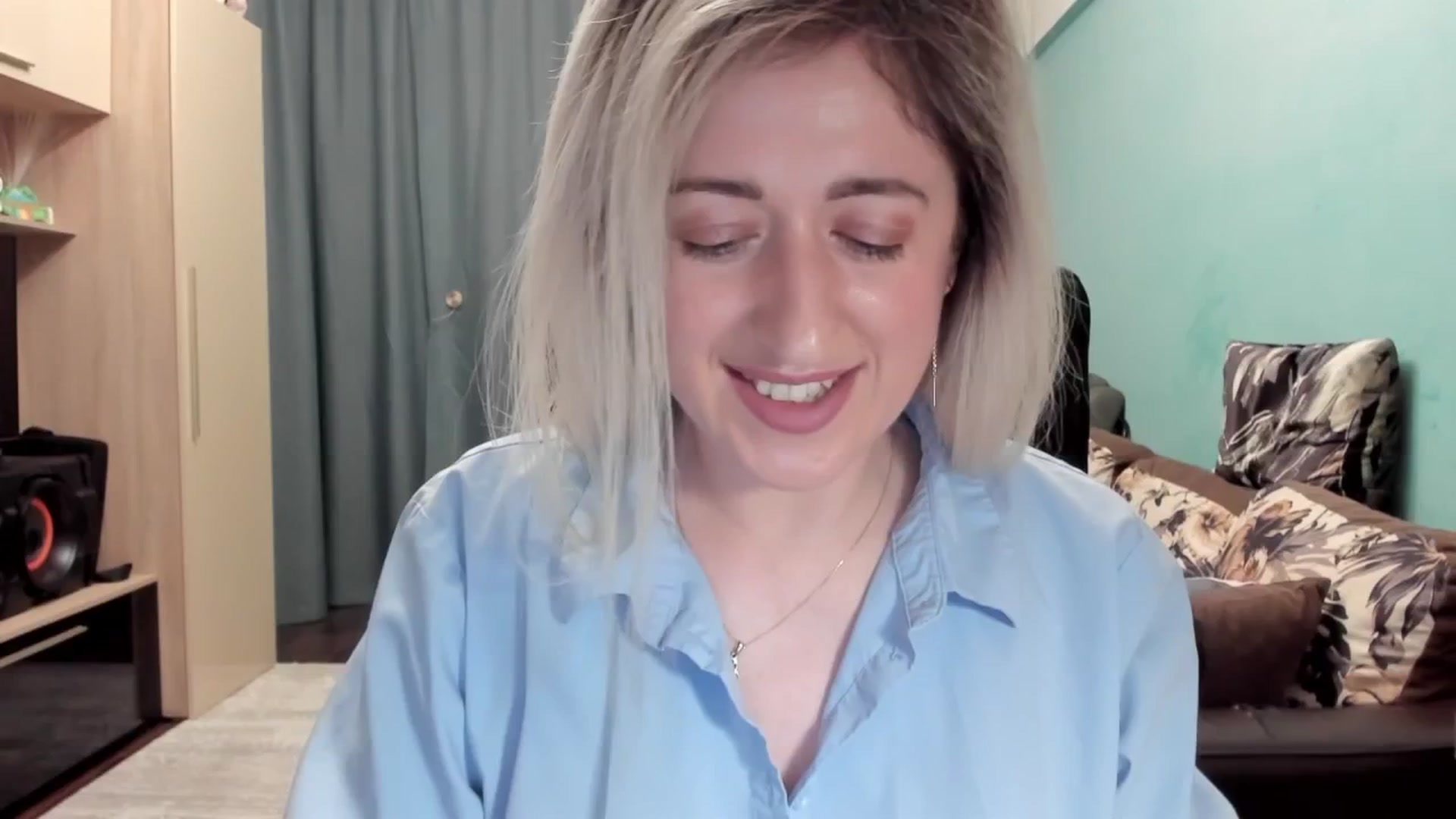 Gallery image thumbnail from SweetDelia_'s myfreecams stream on, 03/25/2026, 01:22 image 19 of 20