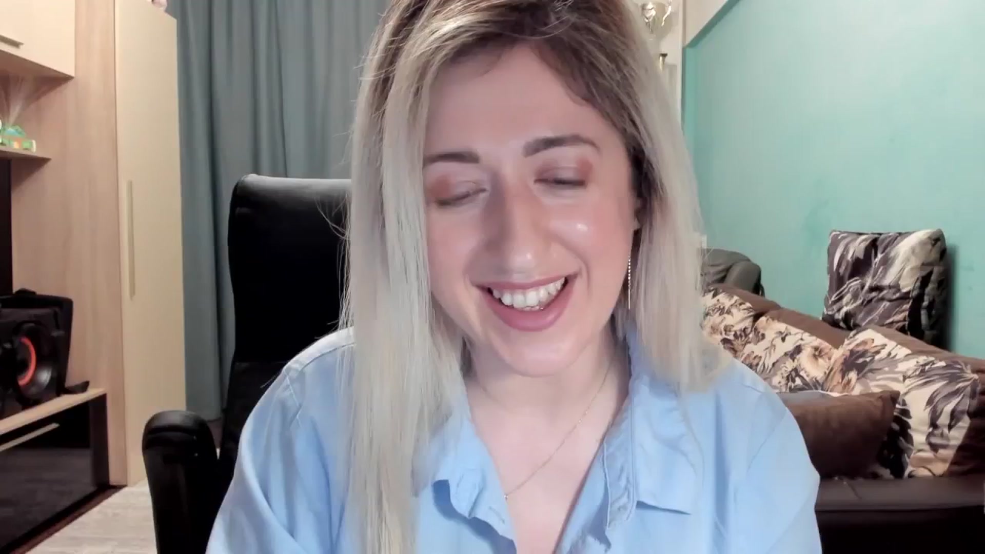 Gallery image thumbnail from SweetDelia_'s myfreecams stream on, 03/25/2026, 01:22 image 8 of 20