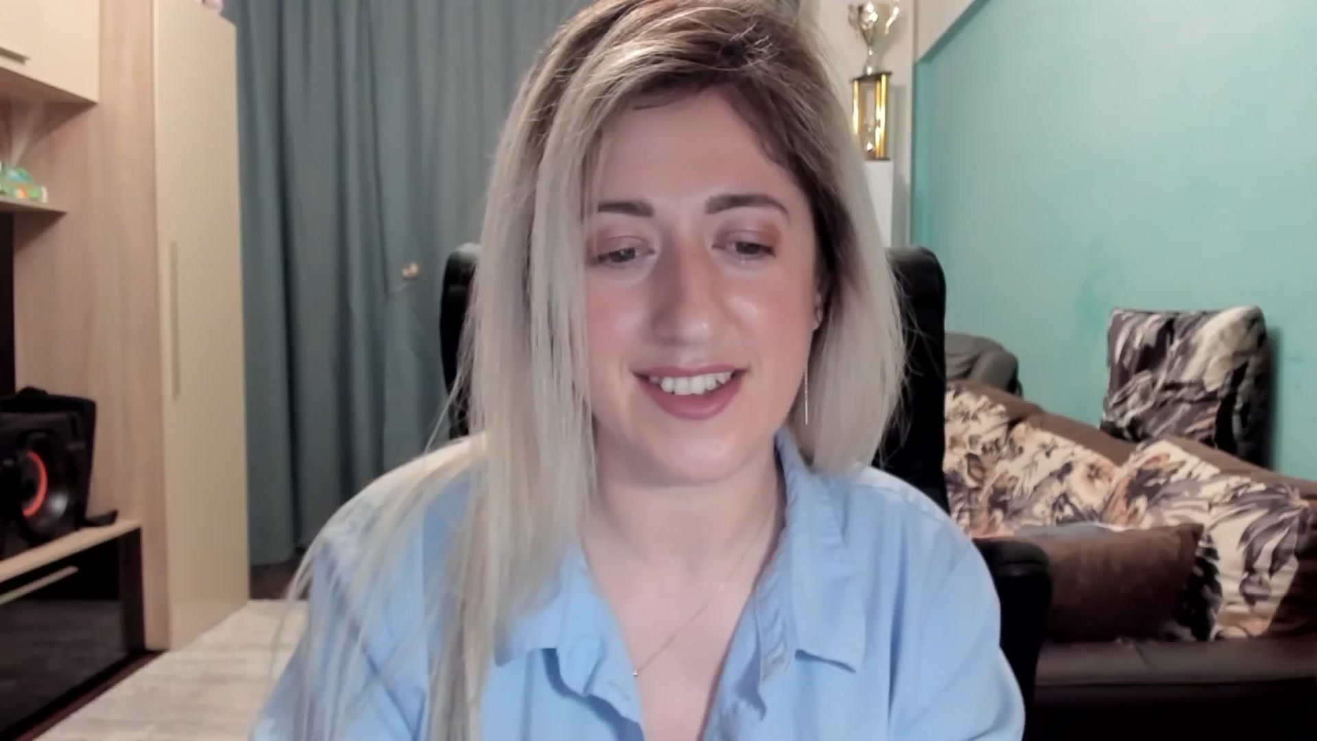Gallery image thumbnail from SweetDelia_'s myfreecams stream on, 03/25/2026, 01:22 image 14 of 20