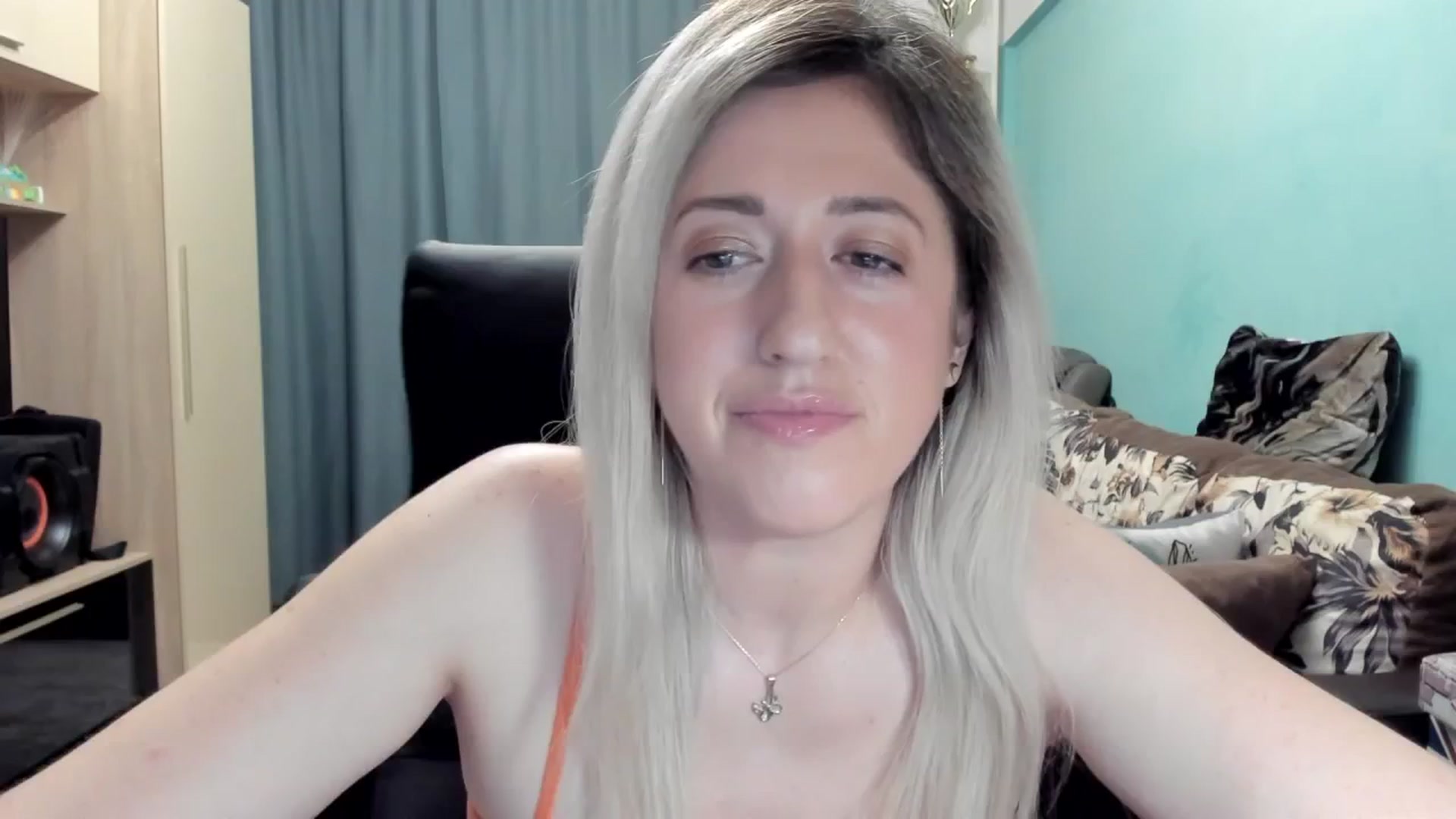 Gallery image thumbnail from SweetDelia_'s myfreecams stream on, 03/26/2026, 24:01 image 7 of 20