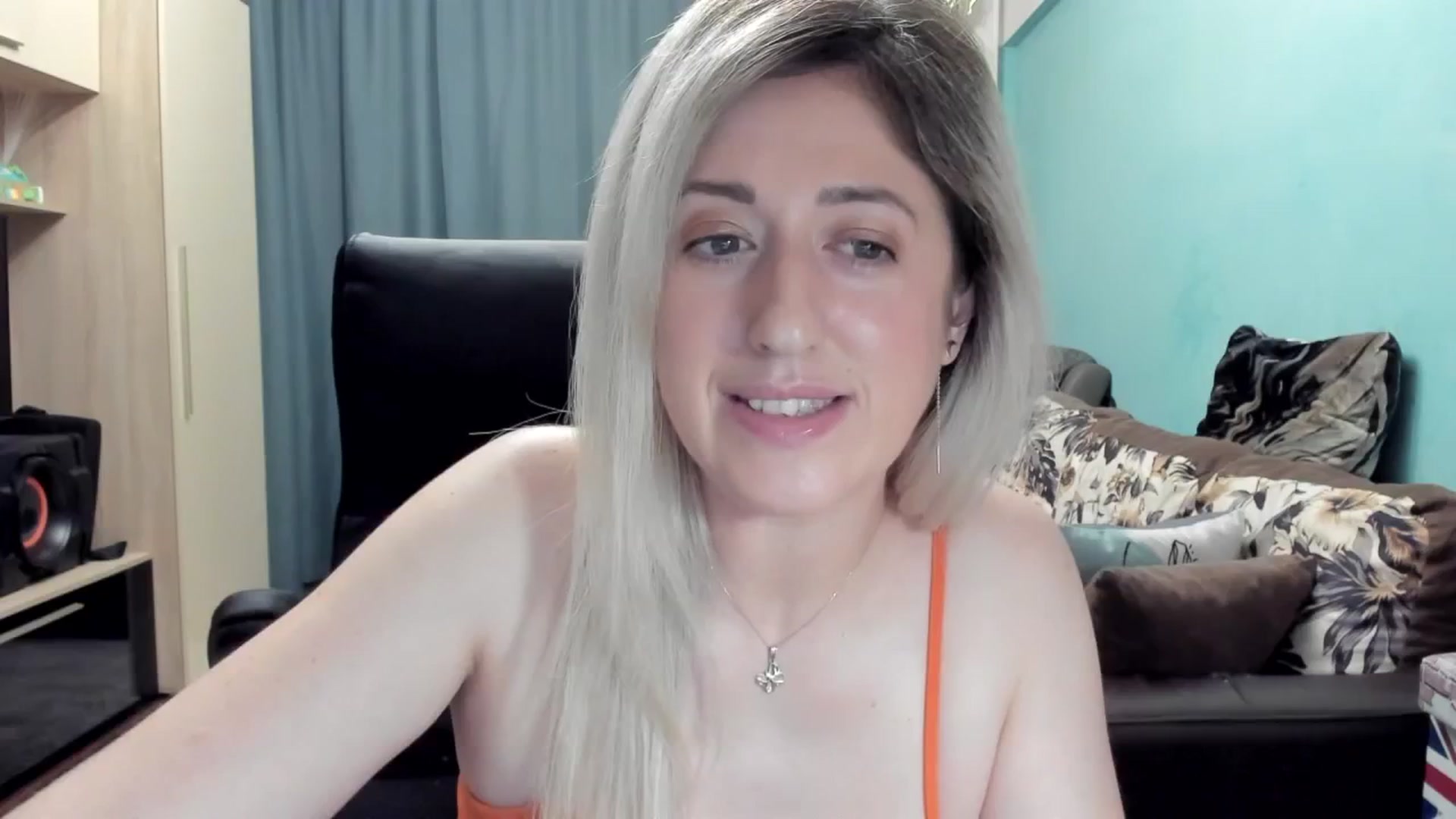 Gallery image thumbnail from SweetDelia_'s myfreecams stream on, 03/26/2026, 24:01 image 8 of 20