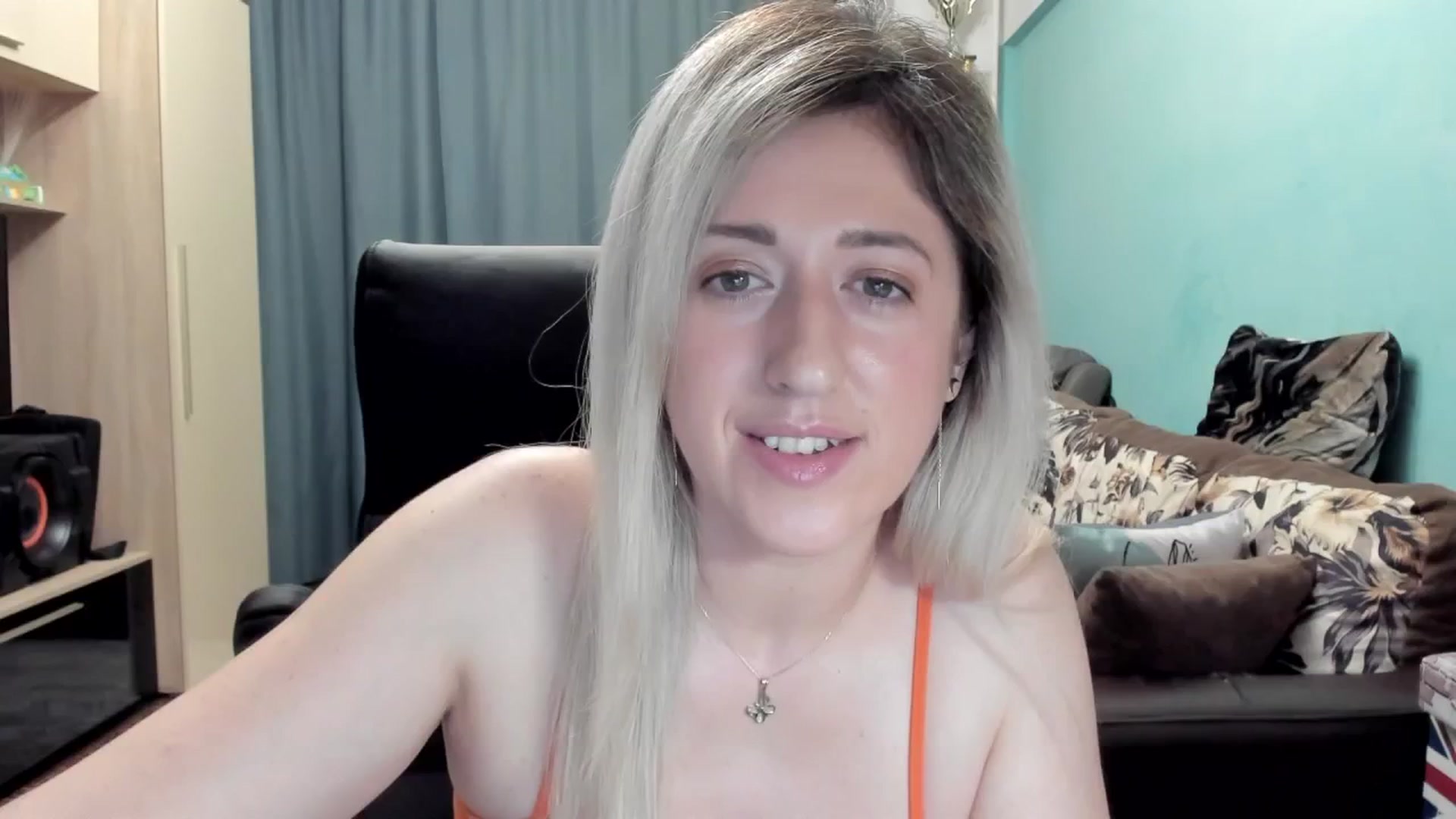 Gallery image thumbnail from SweetDelia_'s myfreecams stream on, 03/26/2026, 24:01 image 17 of 20