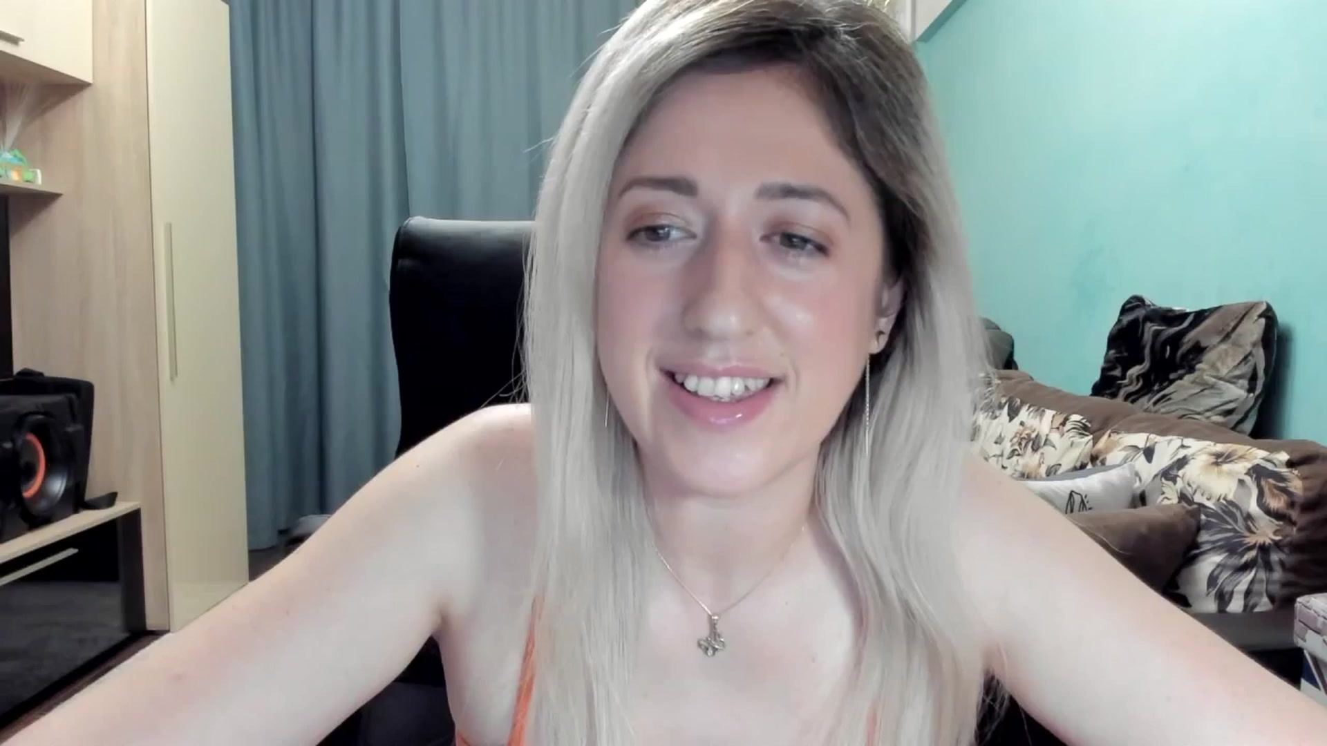 Gallery image thumbnail from SweetDelia_'s myfreecams stream on, 03/26/2026, 24:01 image 5 of 20