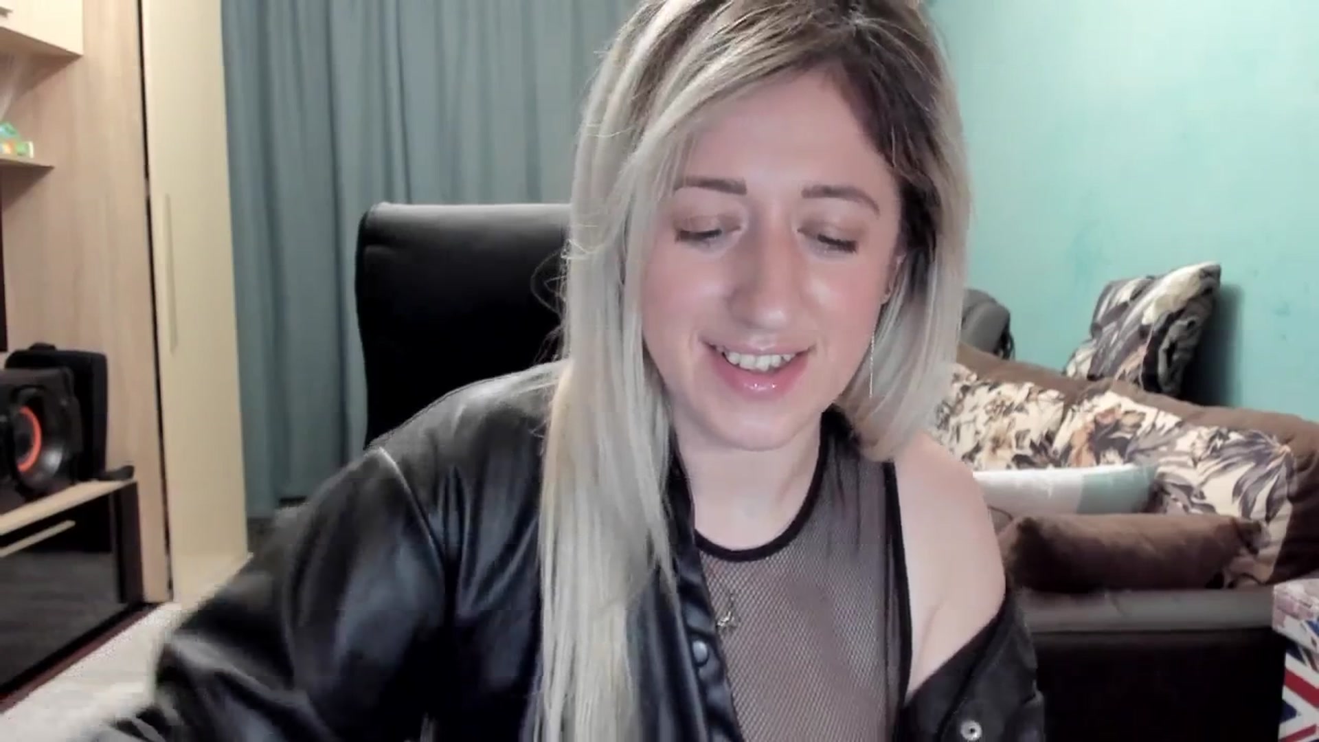 Gallery image thumbnail from SweetDelia_'s myfreecams stream on, 03/28/2026, 01:54 image 18 of 20