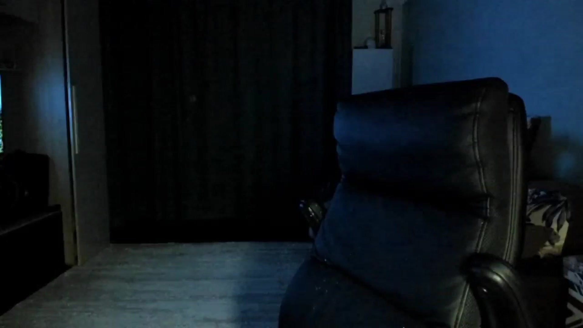 Gallery image thumbnail from SweetDelia_'s myfreecams stream on, 03/28/2026, 02:32 image 19 of 20