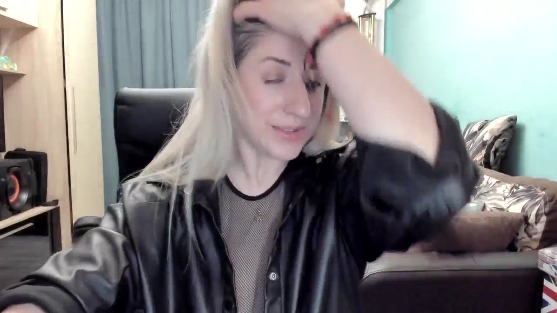 Gallery image thumbnail from SweetDelia_'s myfreecams stream on, 03/28/2026, 04:45 image 7 of 20