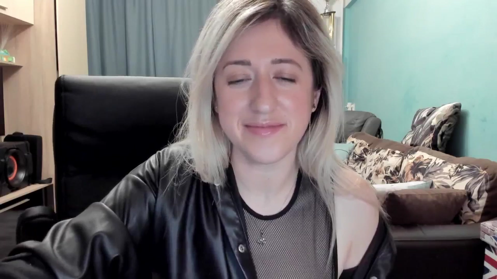 Gallery image thumbnail from SweetDelia_'s myfreecams stream on, 03/28/2026, 04:45 image 15 of 20