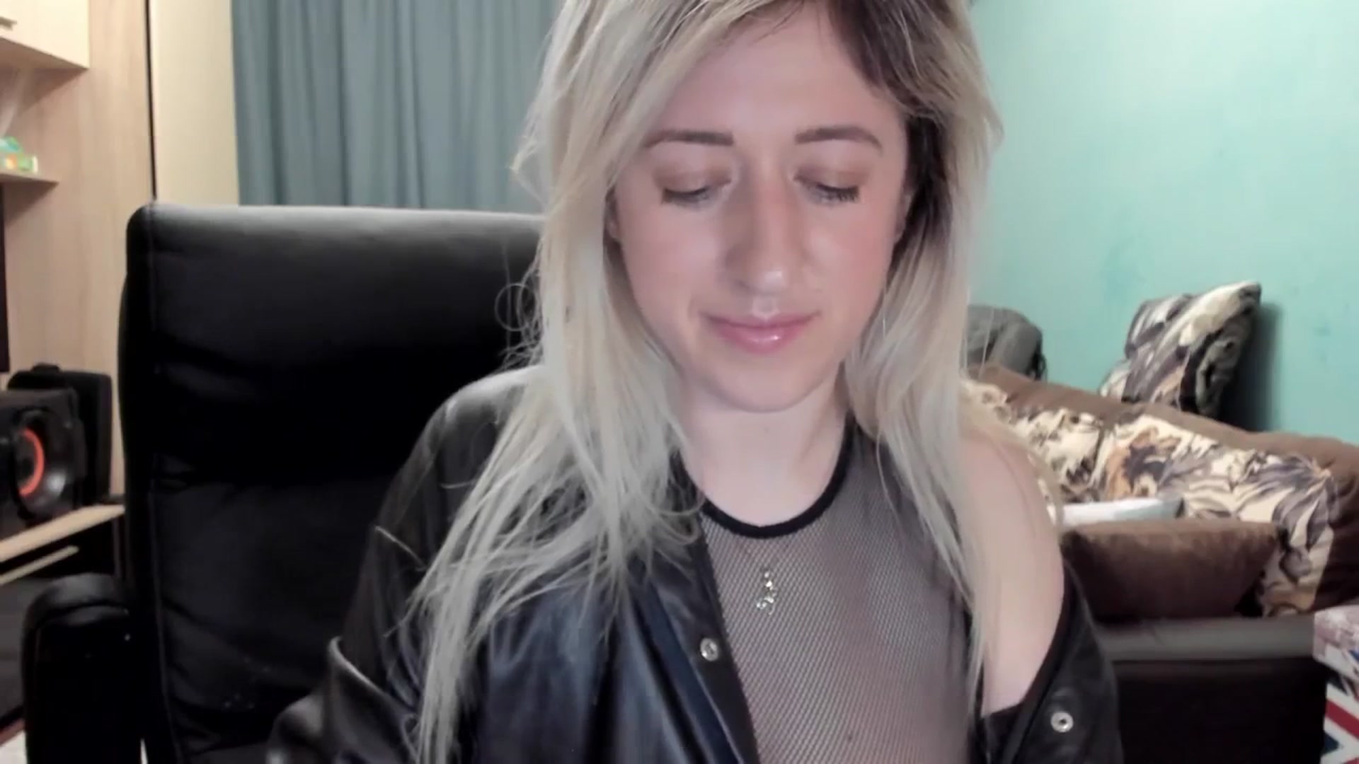 Gallery image thumbnail from SweetDelia_'s myfreecams stream on, 03/28/2026, 04:45 image 18 of 20