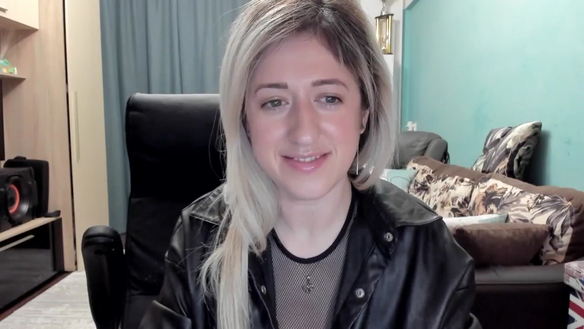 Gallery image thumbnail from SweetDelia_'s myfreecams stream on, 03/28/2026, 04:45 image 4 of 20