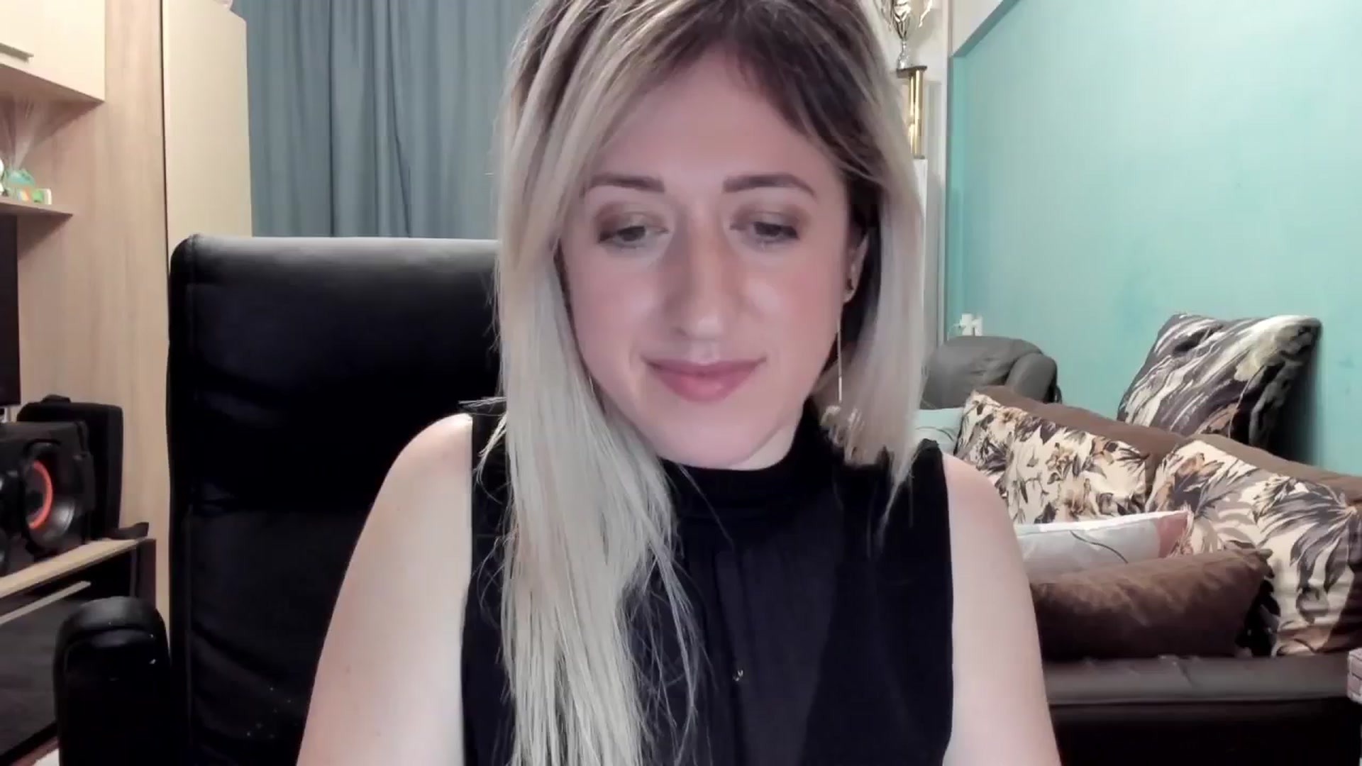 Gallery image thumbnail from SweetDelia_'s myfreecams stream on, 03/29/2026, 03:21 image 15 of 20