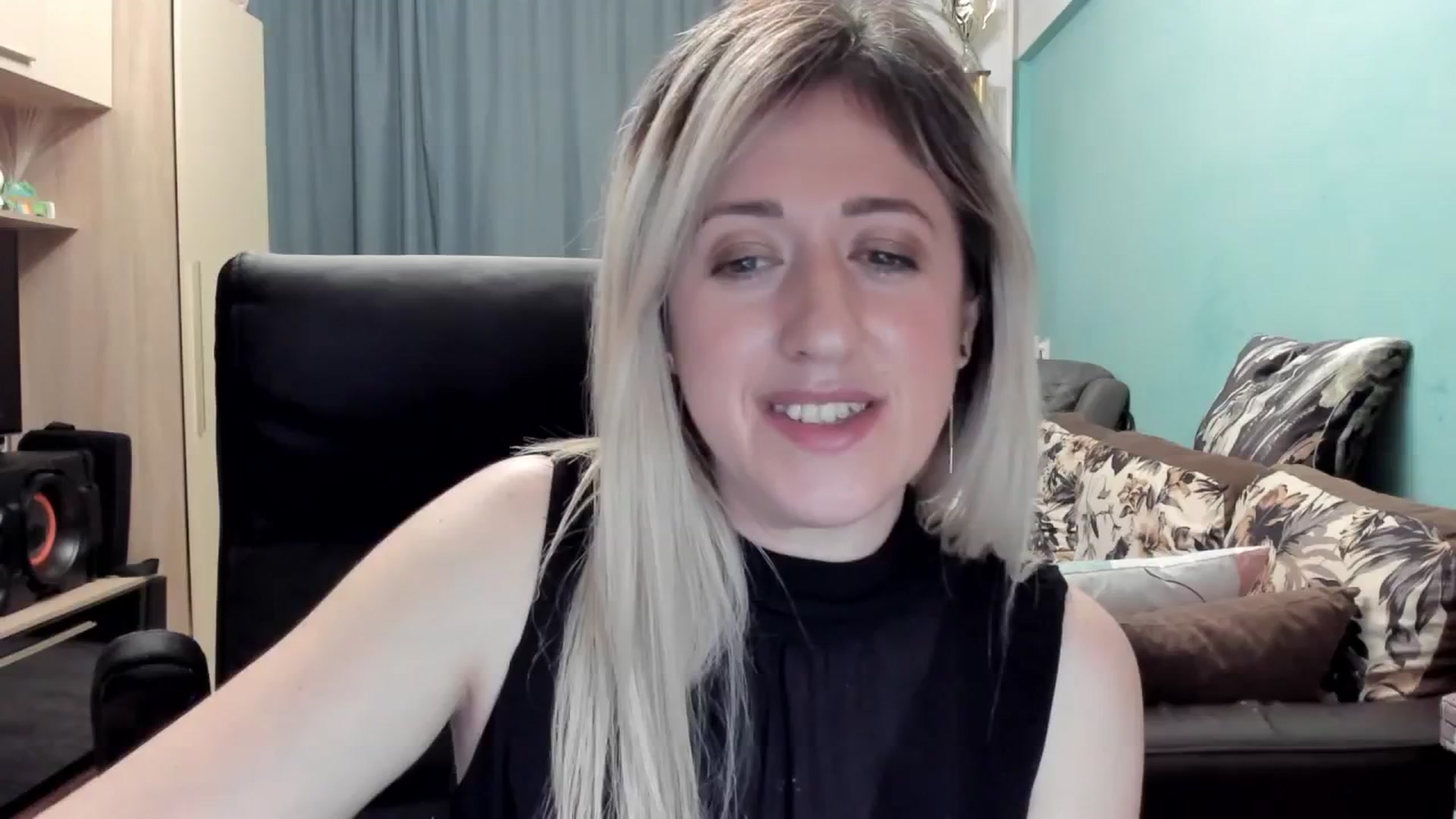 Gallery image thumbnail from SweetDelia_'s myfreecams stream on, 03/29/2026, 03:21 image 14 of 20
